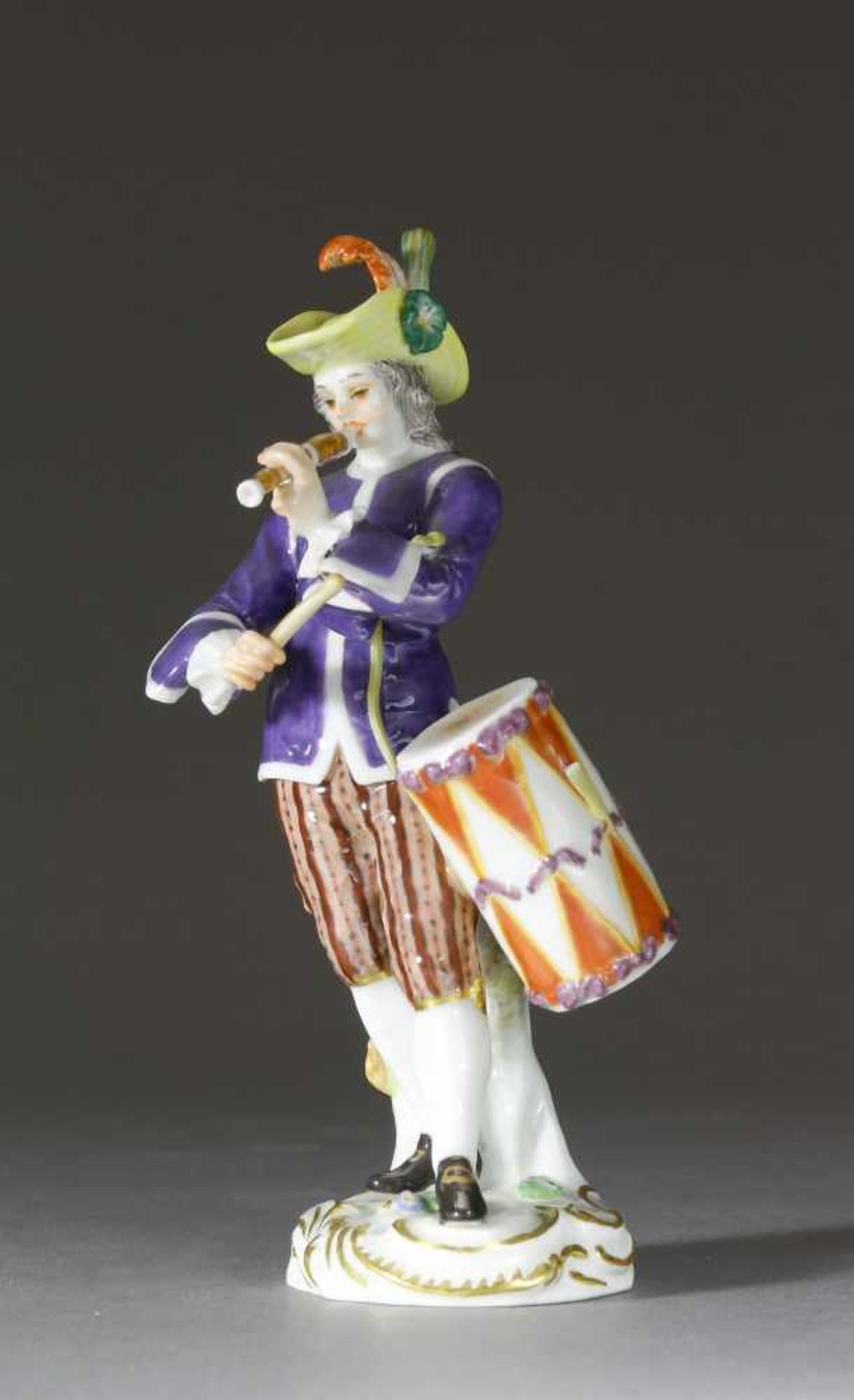 Figur, Meissen, 2. Hälfte 20. Jh.Pariser Ausrufer. Entwurf J. J. Kändler, 1756-1763. Farbig