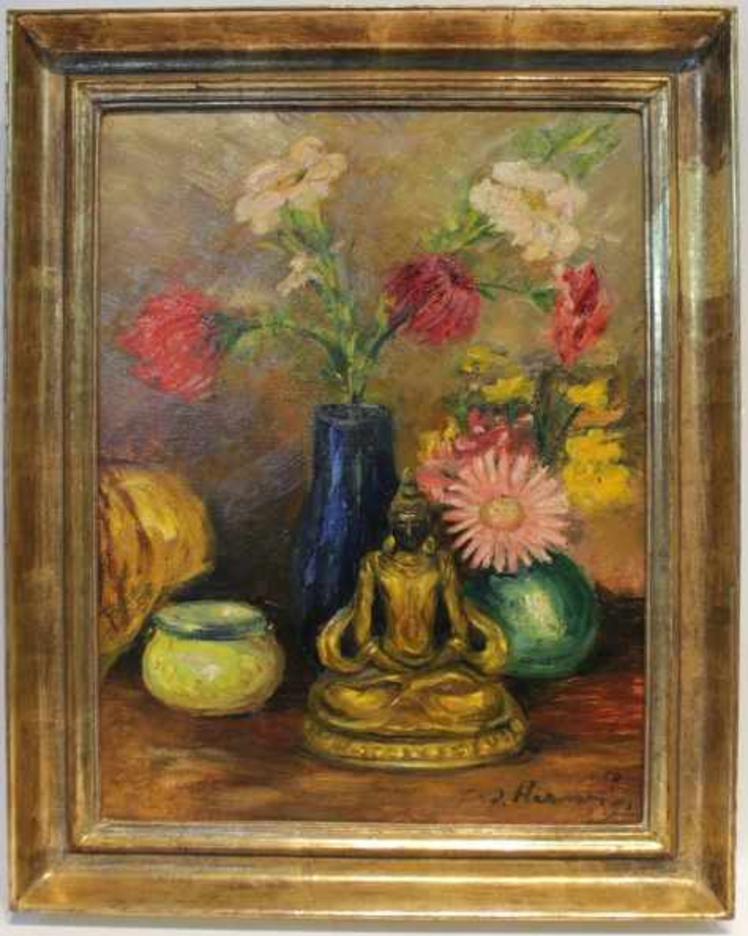 Herwig Ferdinand 1884-1959« Blumen in Vase mit Buddha »r.u.sign. und dat.Öl / Kartongerahmt