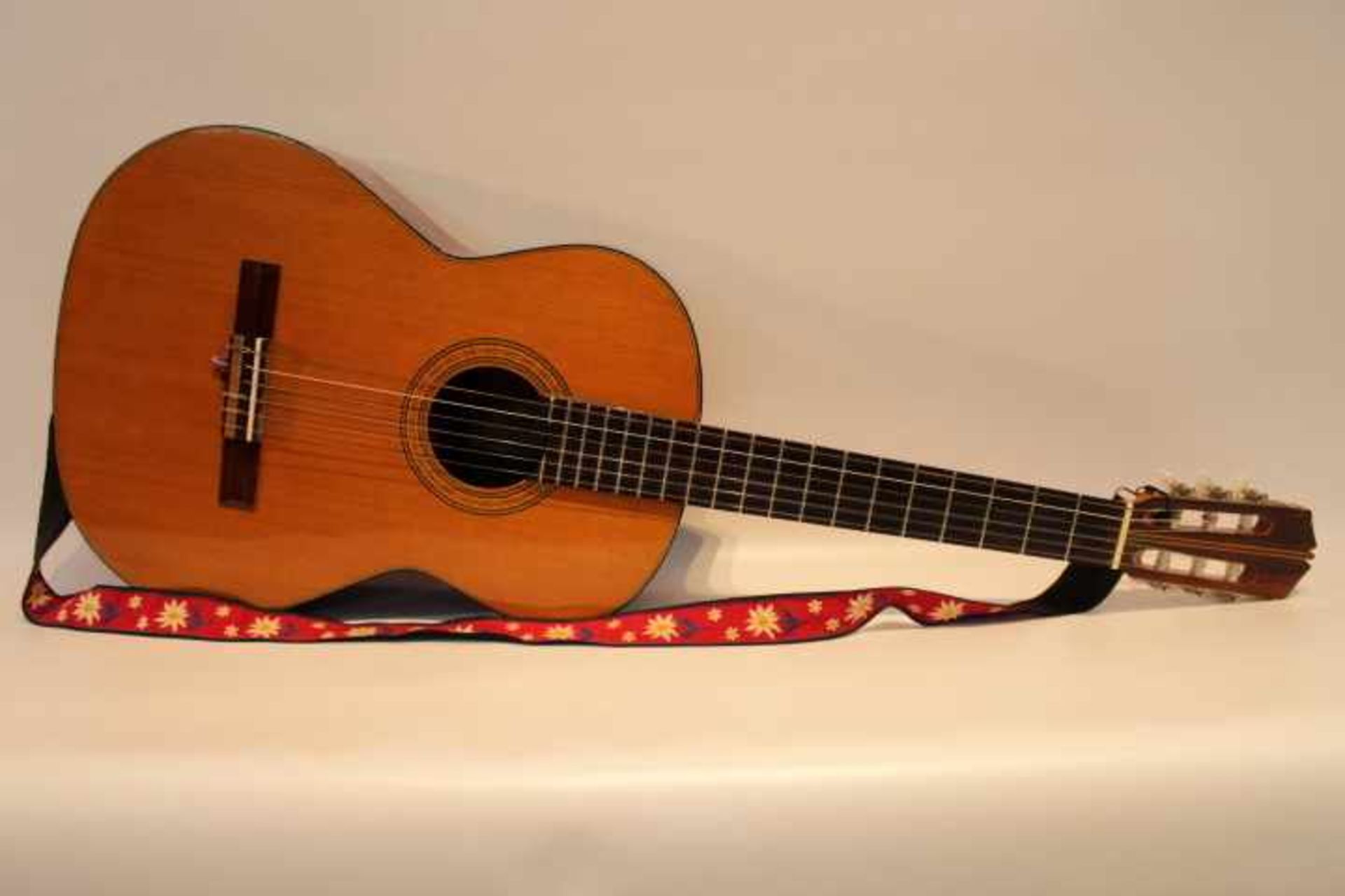 Ibanez WesterngitarreVintage Model No.2840Schöner KlangGuter Zustand