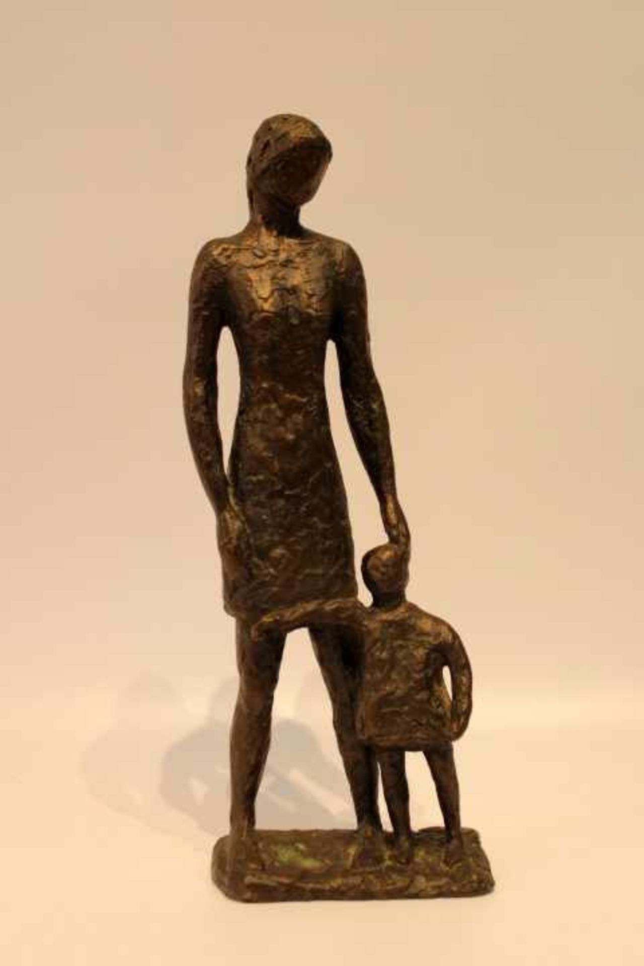 Bronze SkulpturMutter mit KindEdition Fa. Strassacker SüssenHöhe:30cm