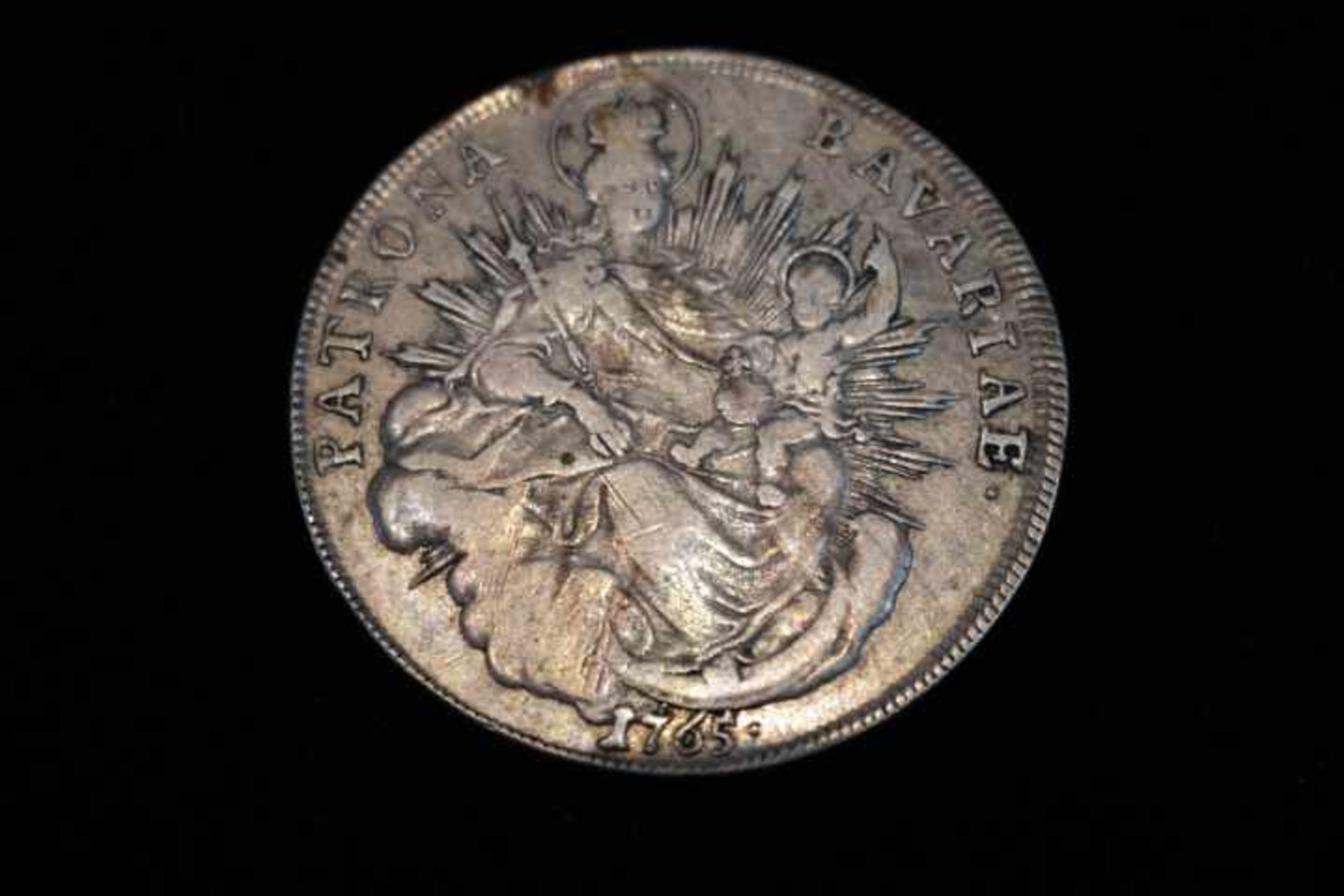 Madonnentaler 1765Bayern Maximilian III. Joseph1745-1777.Silbermünze- - -20.00 % buyer's premium - Image 2 of 2