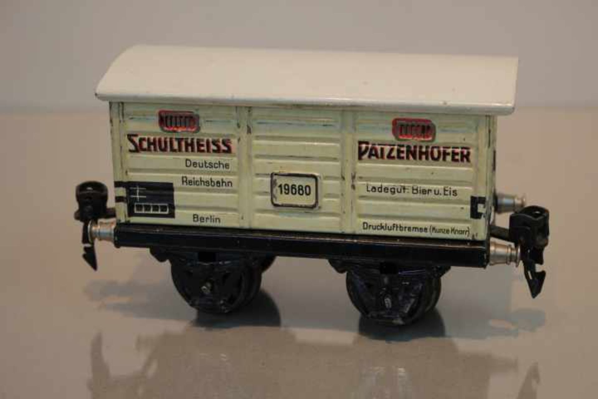 MärklinGüterwagen No.19680 » Schultheiss-Patzenhofer « Guter Zustand Länge.14cm- - -20.00 % buyer'