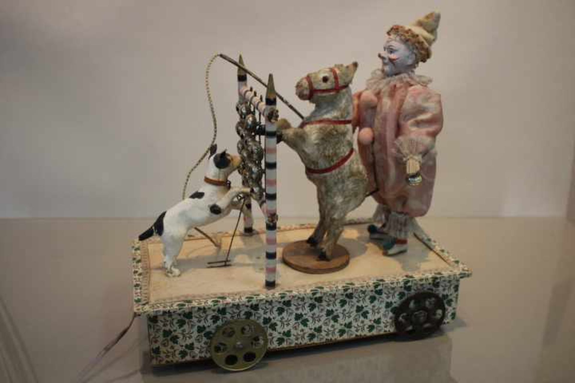 Humpty Dumpty Creesy ClownAlbert Schoenhut um 1903Ziehwagen mit Clown - Esel - HundClown/21cm Esel/