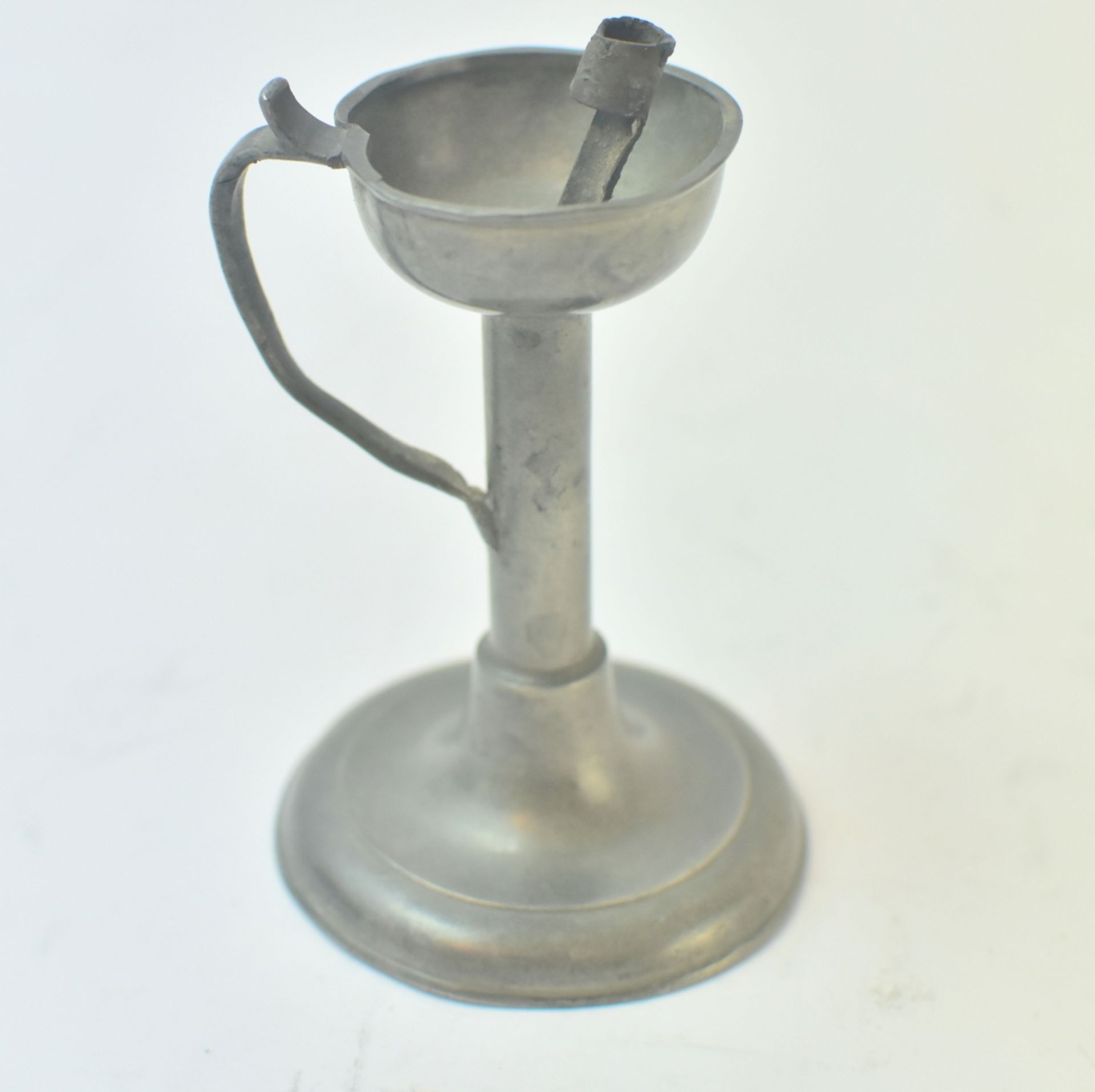 Miniatur-Öllampe, für Puppen, Zinn 19.Jh., ohne Punze, H.8cm