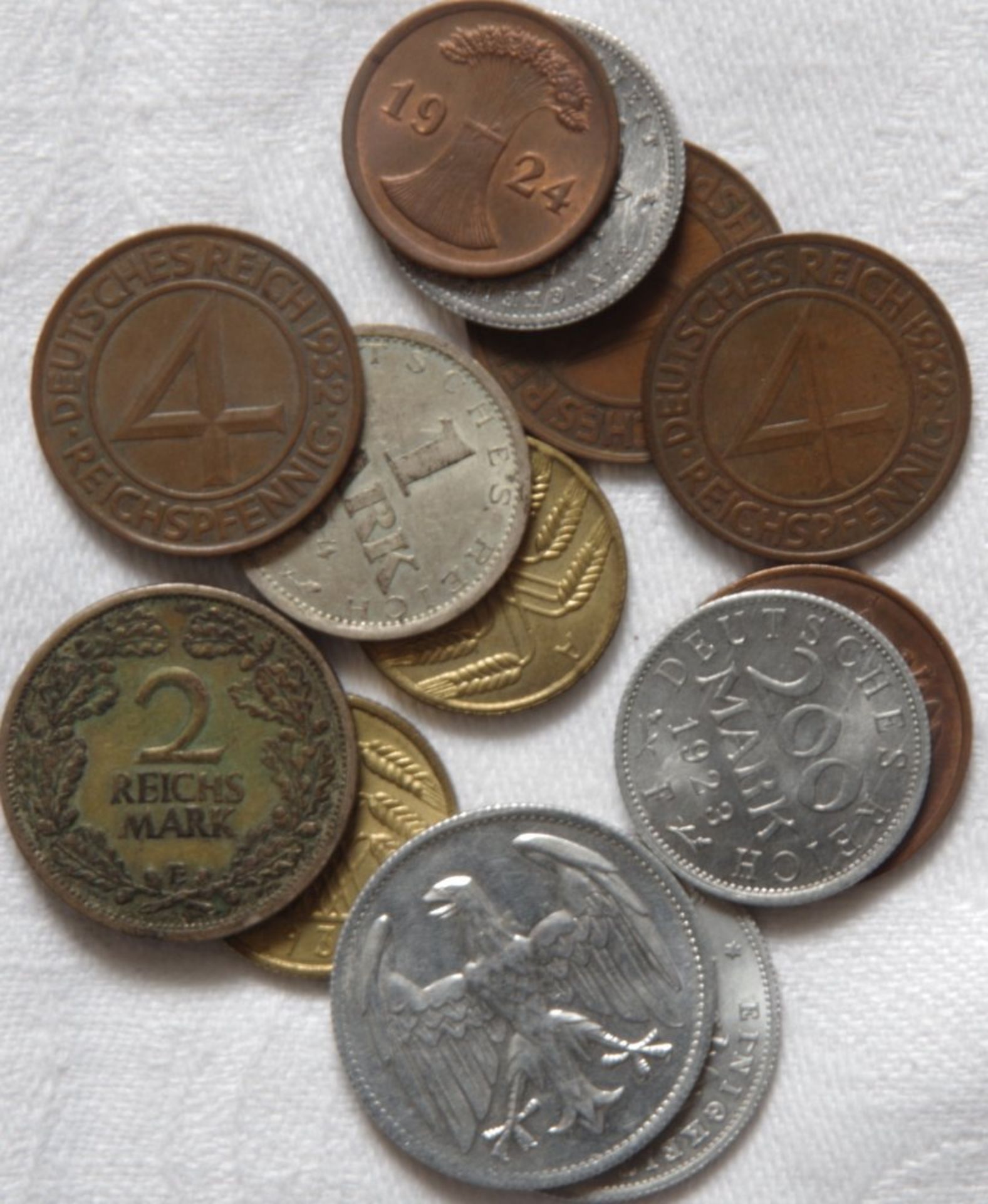 Weimarer Republik kleines Lot Kleinmünzen 2 Pfennig bis 2 Reichsmark ss – vz/St