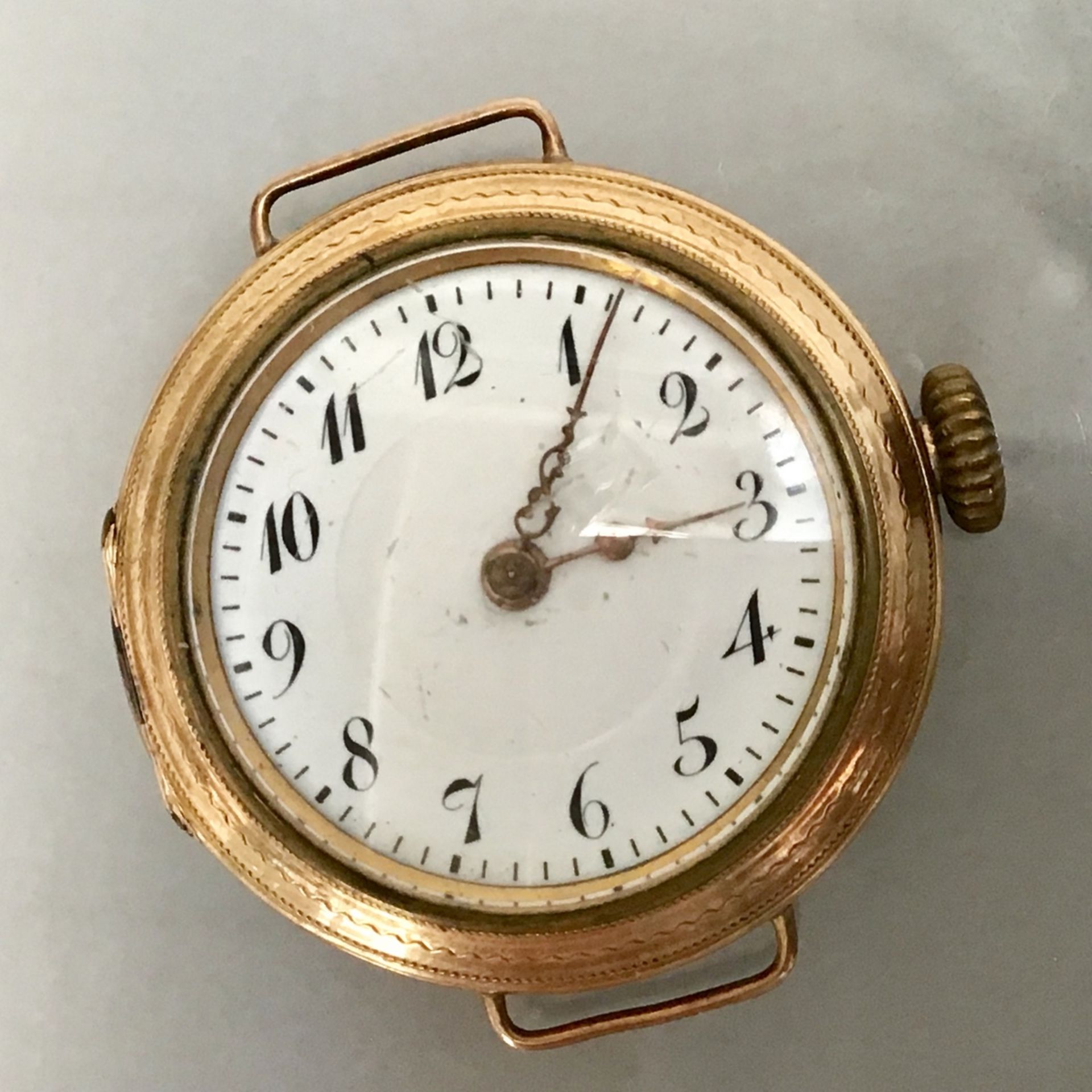 Damenarmbanduhren, um 1920, Gehäuse GG 585 punziert, Werk läuft, hinterer Deckel schließt fest
