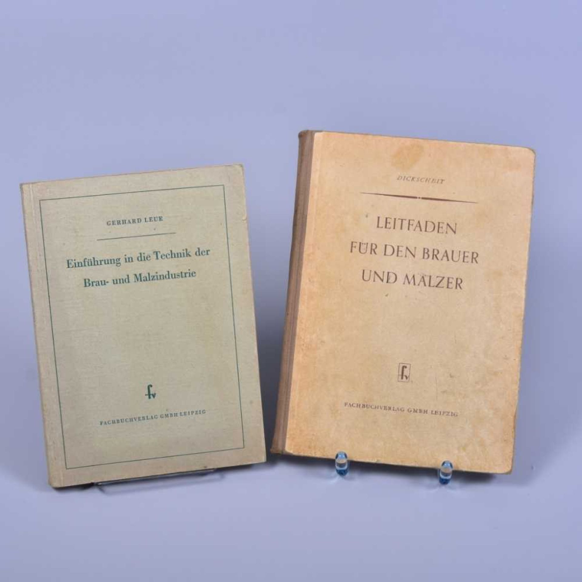 Zwei Fachbücher "Leitfaden f.Brauer u. Mälzer"von Dickscheit u. "Einführg.in die Technik d. Brau-