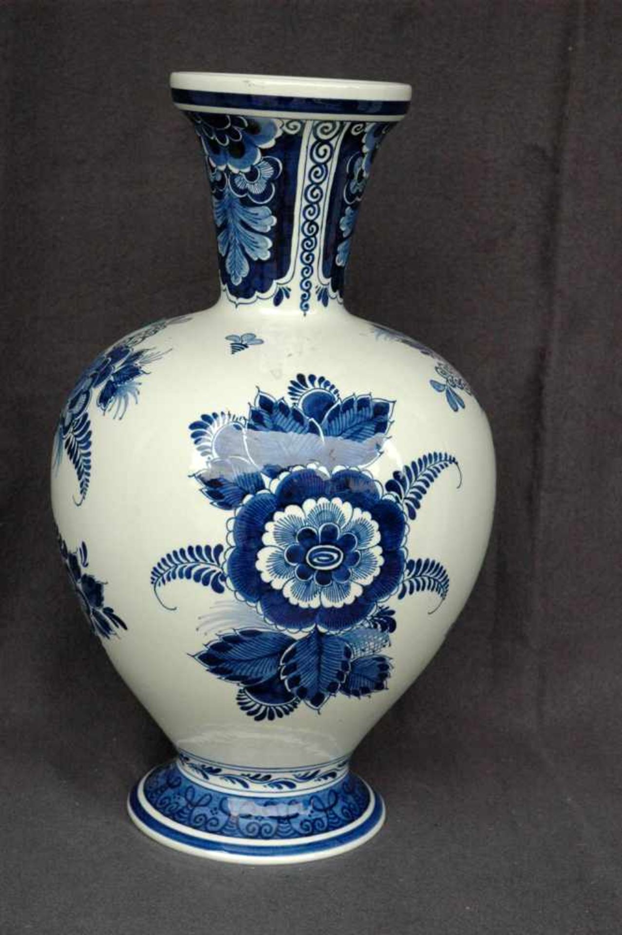 Delfter Bodenvase, h= 37 cm - Bild 2 aus 3