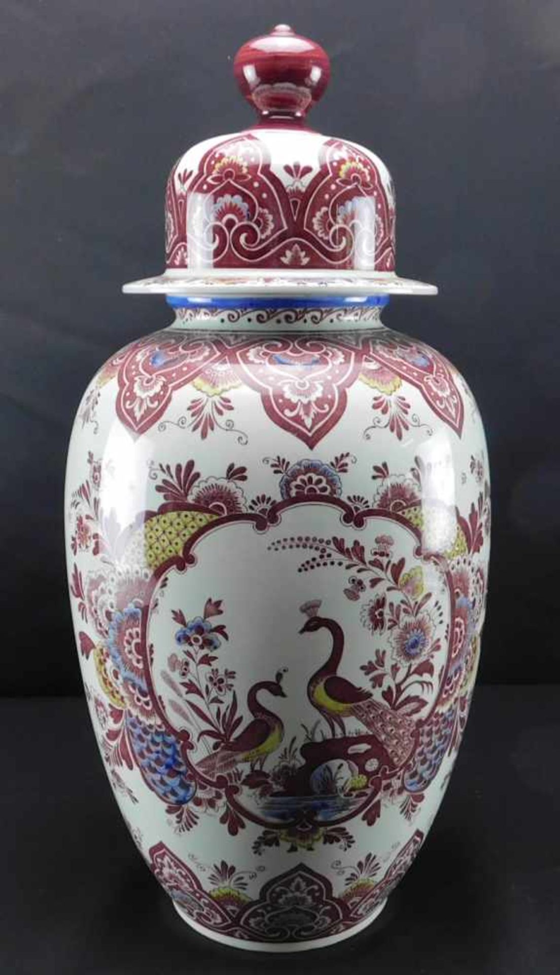 Vase, Villeroy & Boch, ca. 1970, Deckelvase, Mettlacher Kupferdruck, handausgemalt,