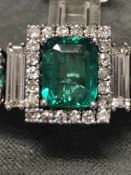Smaragdband mit Diamanten, 750er WG, mittig spektakulärer natürlicher Smaragd (wie bei Smaragden