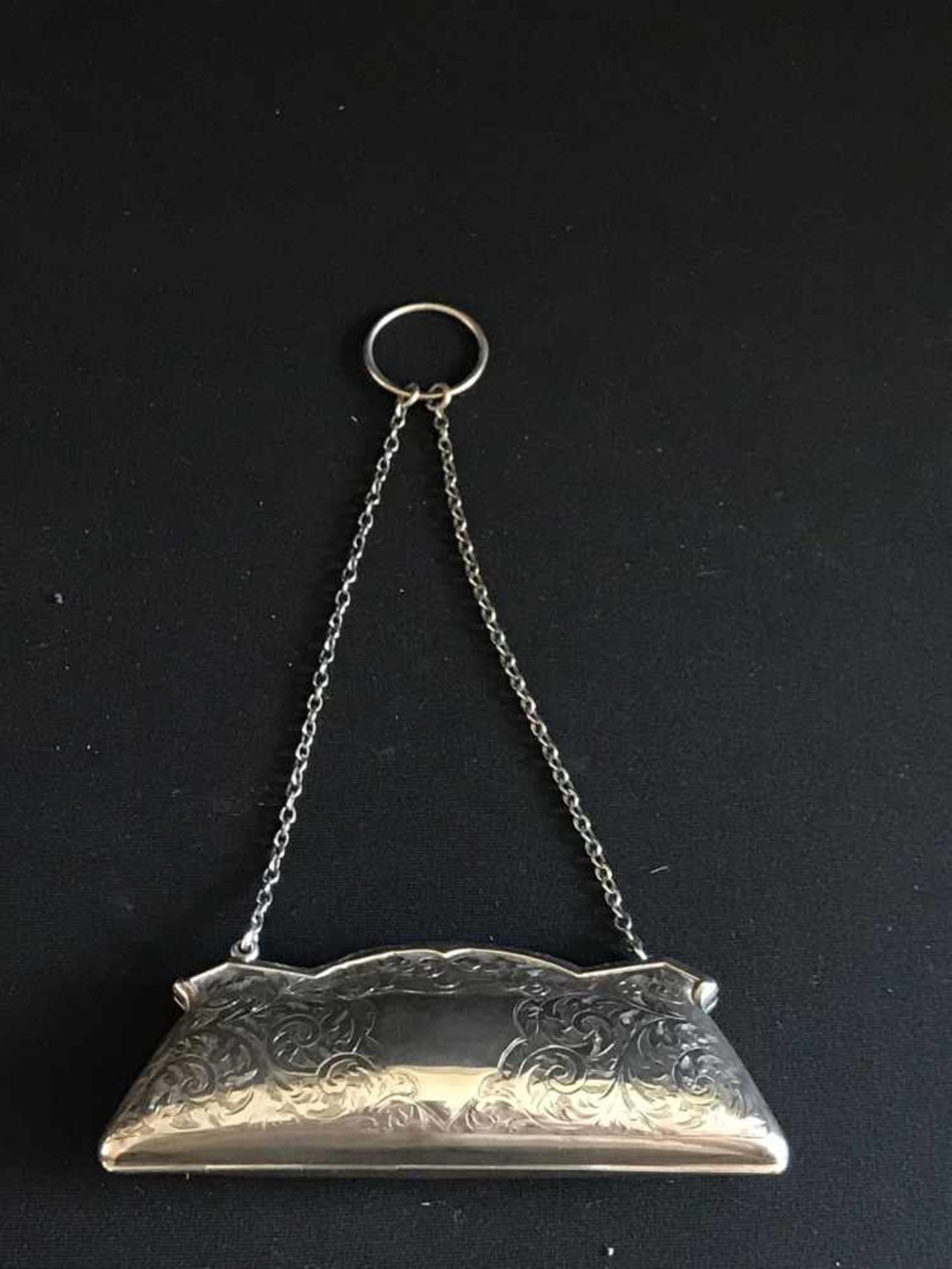 Konvolut bestehend aus 10 Silbertäschchen, 925er Sterling Silber: muschelförmig, London, 1881; 7 x - Image 3 of 5