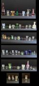 Konvolut Gläser, Sammlungsauflösung, Glas: unterschiedliche Größen, Zeiten und Herkunftsorte