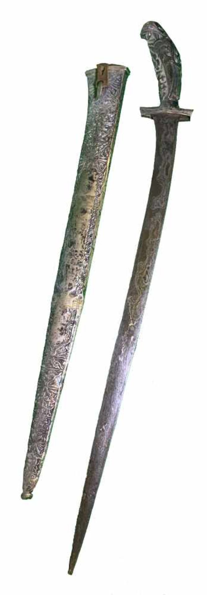 Indonesien, Kurzschwert, mit Pamor Damastklinge, Silberblechscheide, Klinge: 46 cm, Gesamtlänge 59