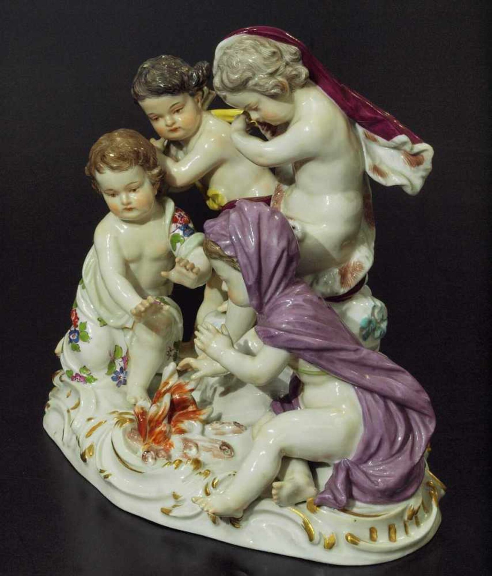 Putti-Figurengruppe "Der Winter" aus der Jahreszeitenfolge.Putti-Figurengruppe, aus der - Image 4 of 7