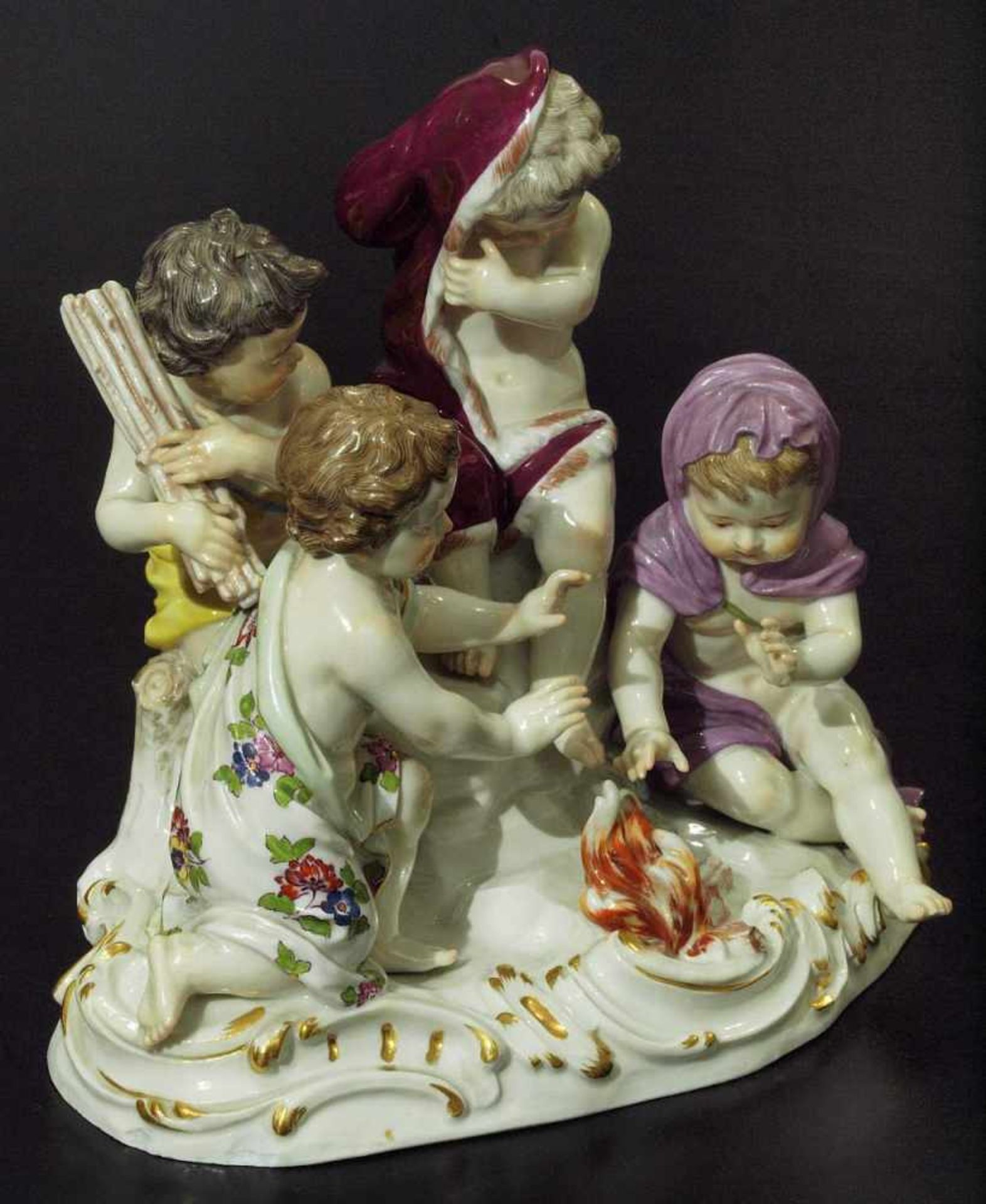 Putti-Figurengruppe "Der Winter" aus der Jahreszeitenfolge.Putti-Figurengruppe, aus der - Bild 5 aus 7