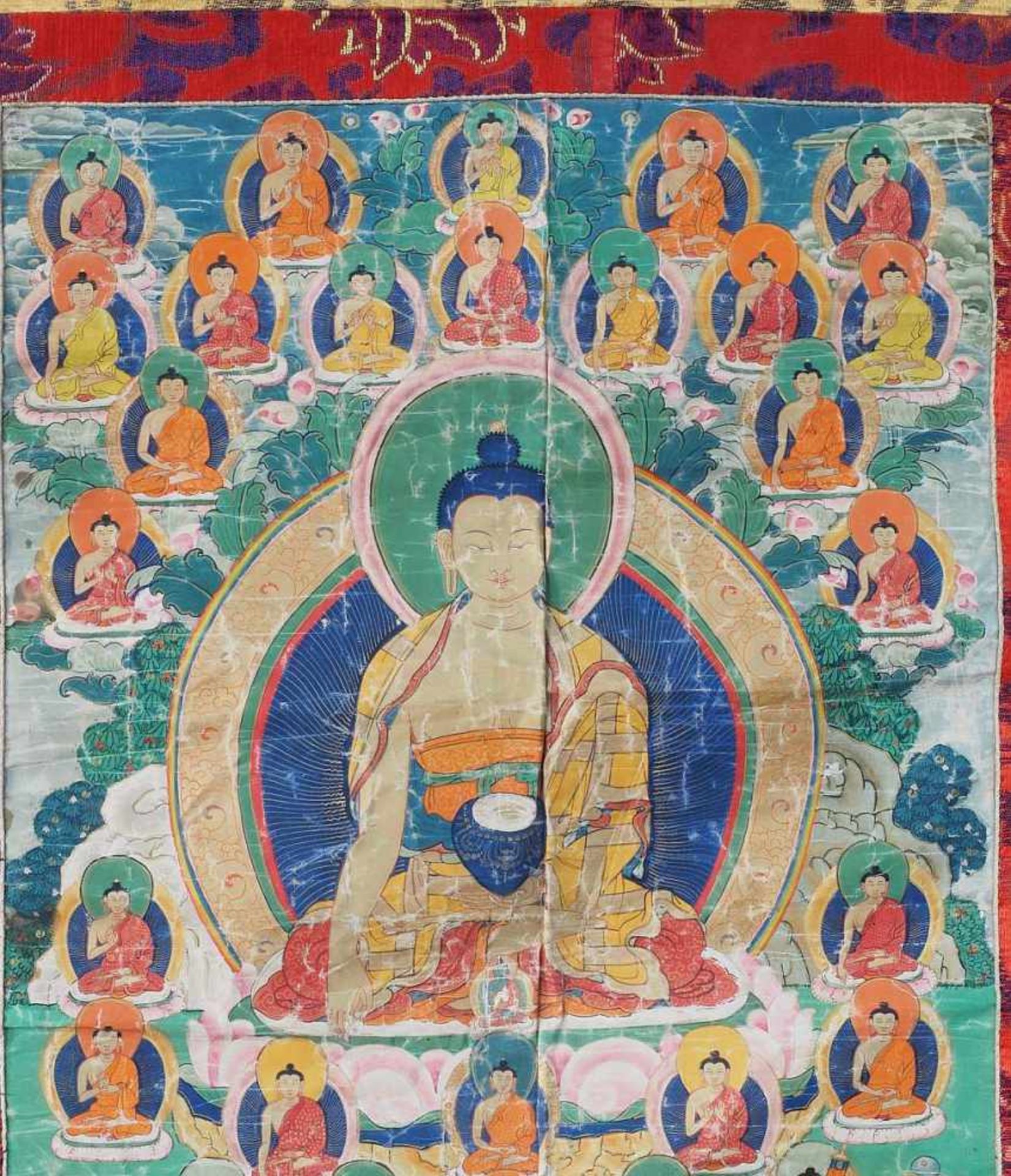 Thangka mit verschiedenen Buddha-Darstellungen und Vorhang. Thangka mit verschiedenen Buddha- - Bild 4 aus 6