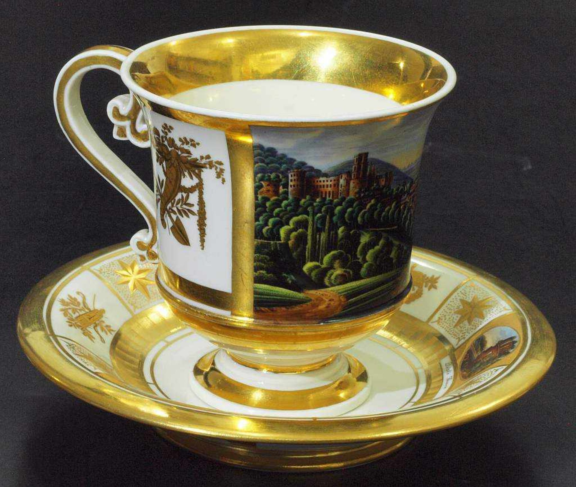 Ansichtentasse mit Untertasse "Schloss Heidelberg". Ansichtentasse mit Untertasse "Schloss - Bild 6 aus 7