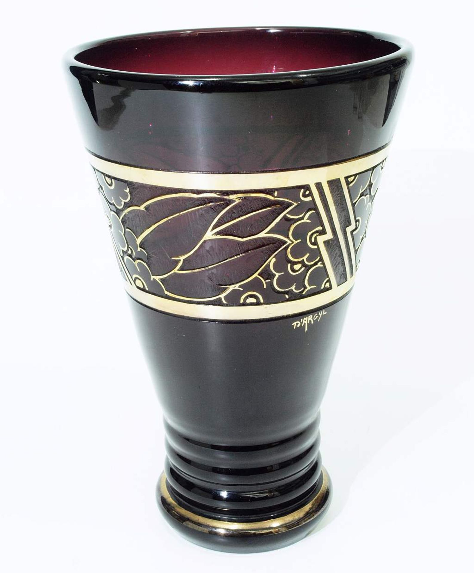 Vase.Vase. D'ARGYL, Frankreich. Lilafarbenes Glas, konischer Korpus über rundem abgesetztem Standfuß - Bild 2 aus 6