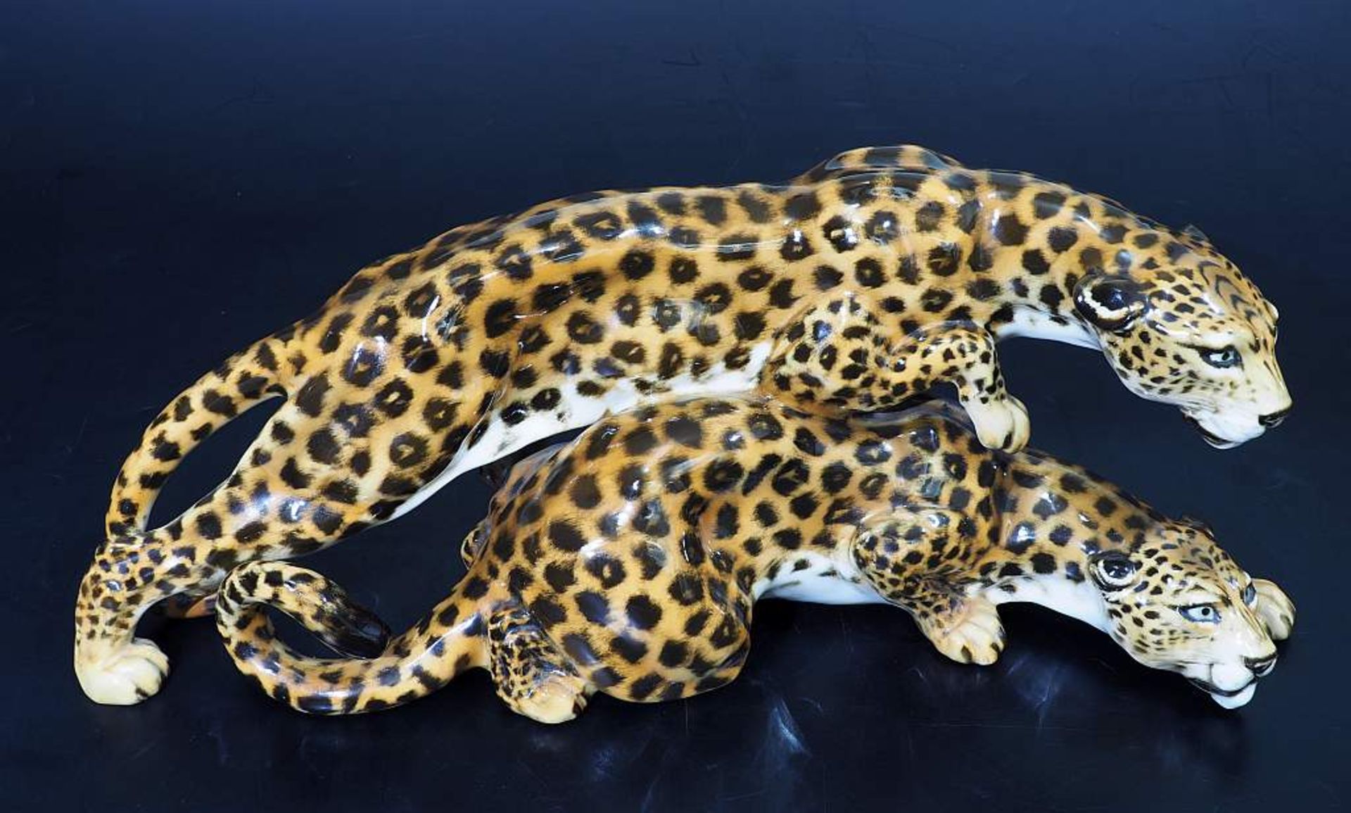 Tier-Figurengruppe "Leopardengruppe". Tier-Figurengruppe "Leopardengruppe". HUTSCHENREUTHER Selb - Bild 2 aus 7
