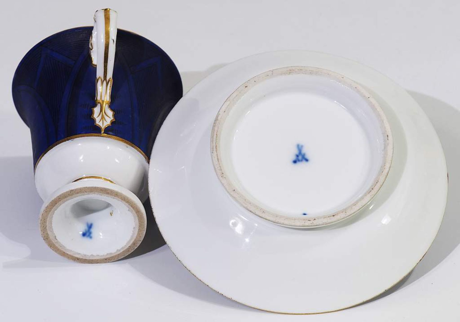 Biedermeier-Tasse, Untertasse. MEISSEN um 1860, 1. Wahl. Biedermeier-Tasse, Untertasse. MEISSEN um - Bild 4 aus 6