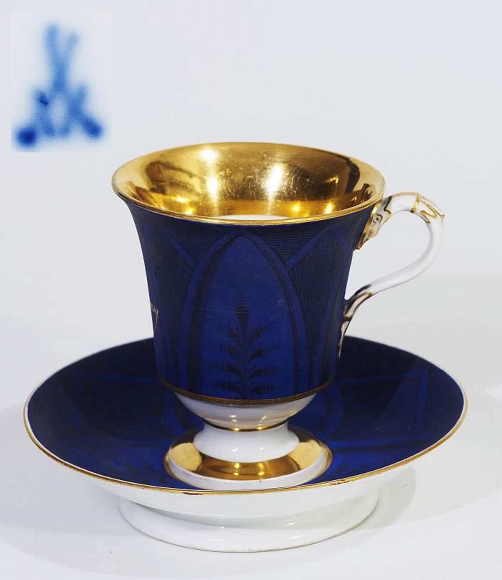 Biedermeier-Tasse, Untertasse. MEISSEN um 1860, 1. Wahl. Biedermeier-Tasse, Untertasse. MEISSEN um