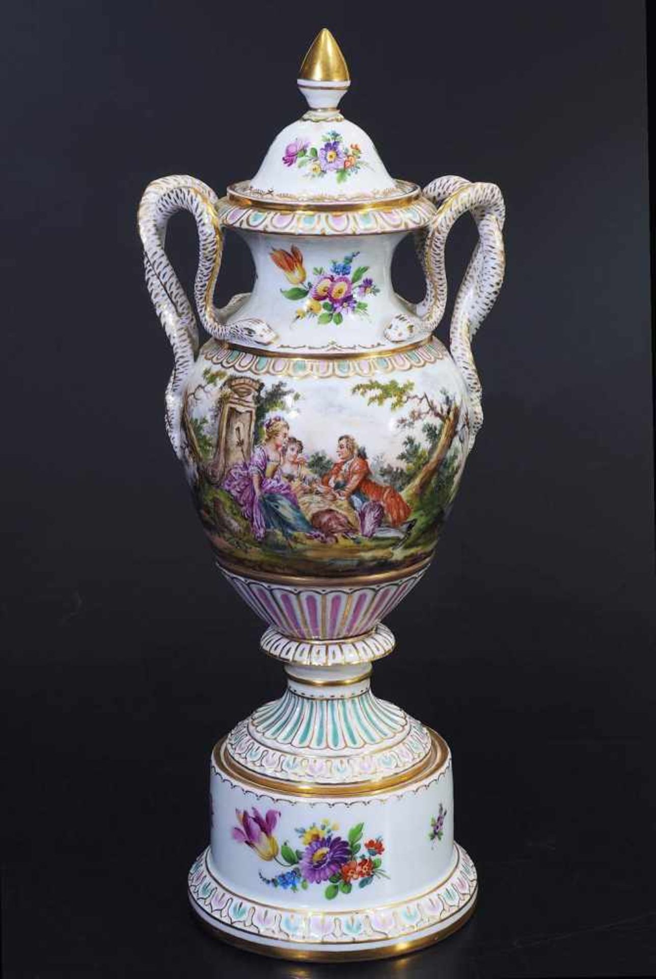 Schlangenhenkelvase mit Deckel. Schlangenhenkelvase mit Deckel. Georg LÖFFLER/Thüringen, Marke - Image 2 of 9