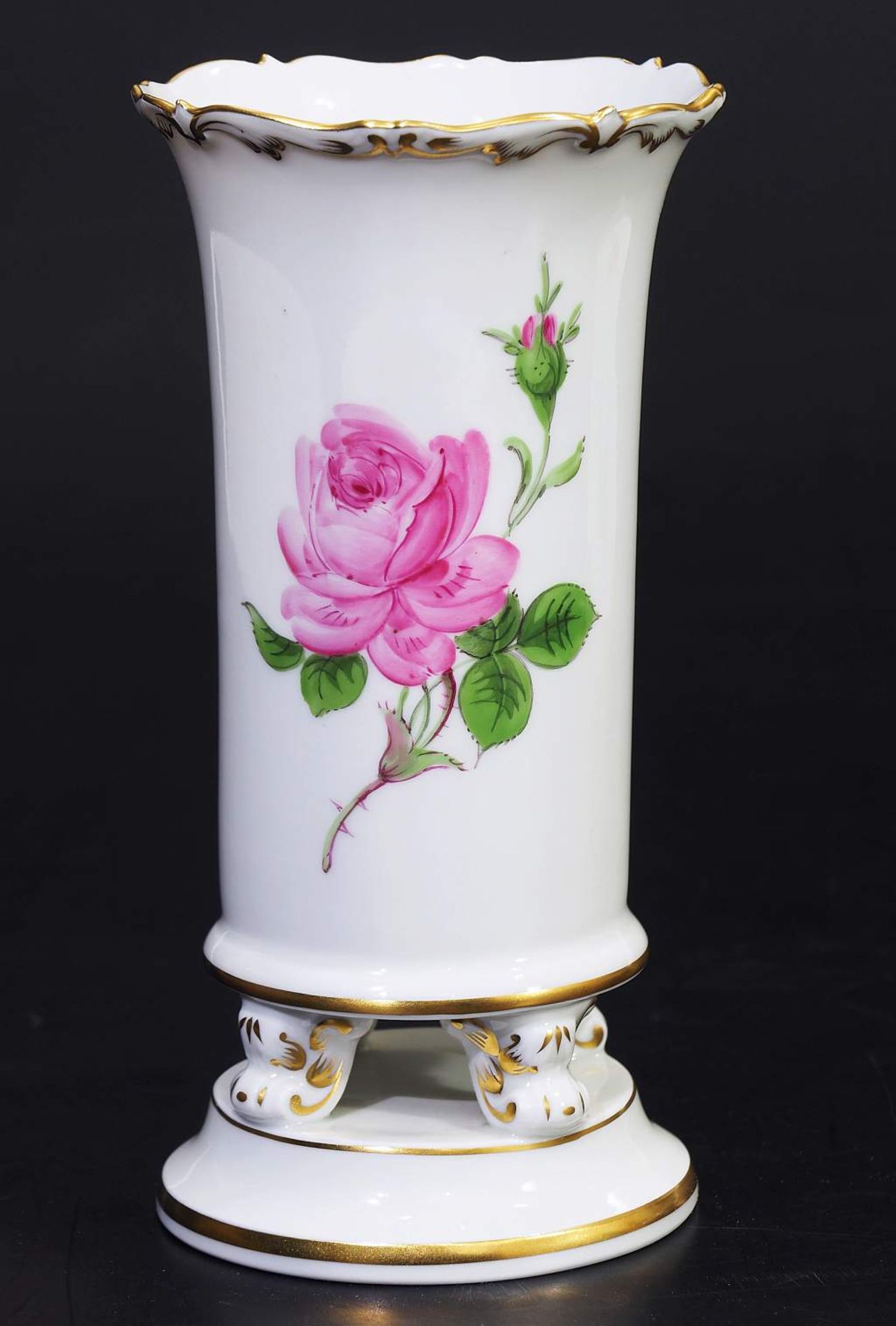 Biedermeier-Vase. Untersetzer auf vier Kugelfüssen. 1) Biedermeier-Vase. MEISSEN 1957 - 1972. Modell - Bild 4 aus 6