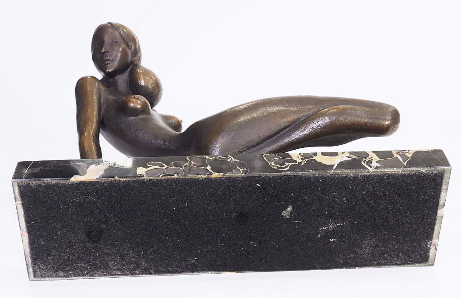 Knieender erotischer Frauenakt. Knieender erotischer Frauenakt. Bronze im - Image 7 of 9