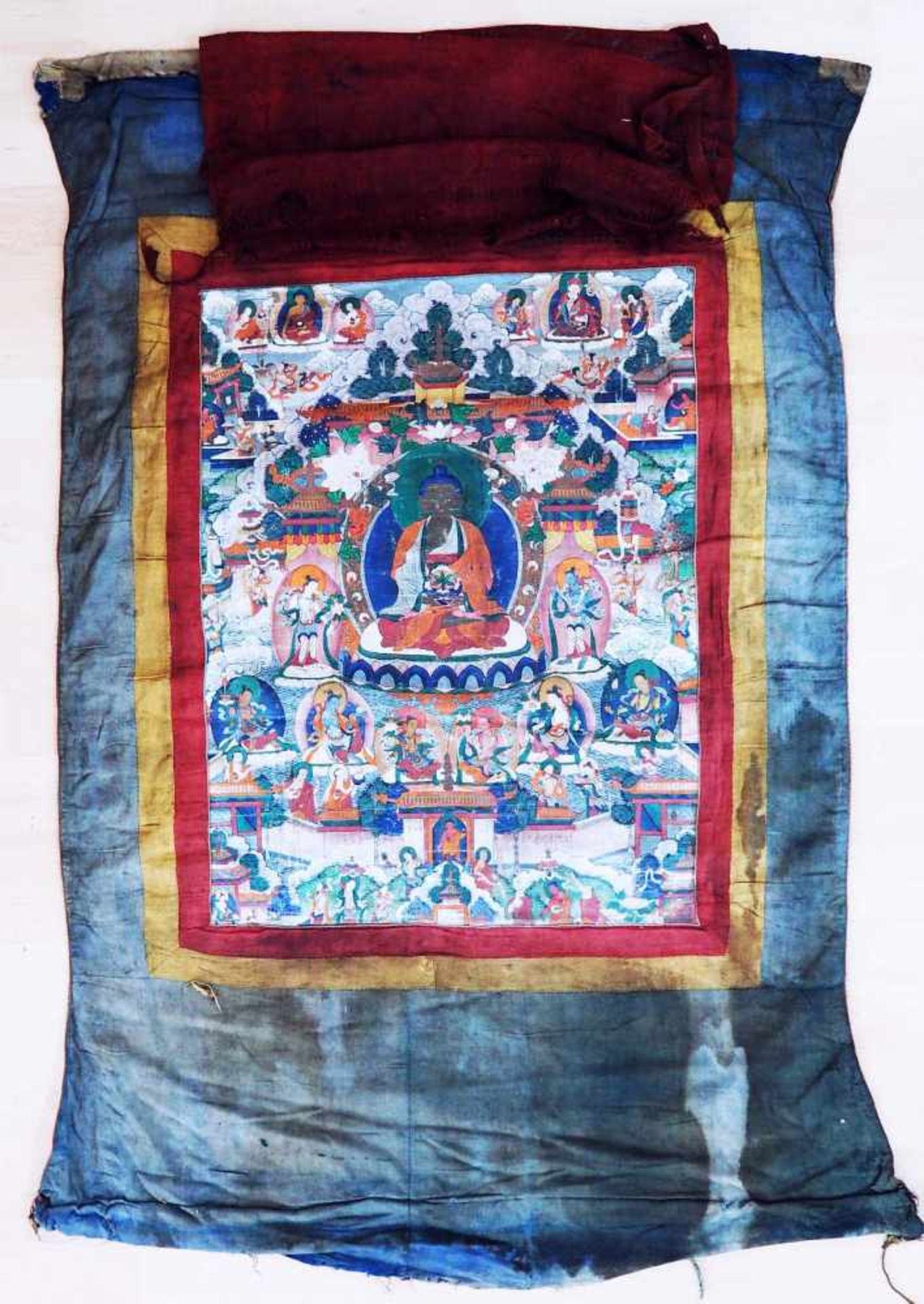 Thangka mit verschiedenen Buddha-Darstellungen und Vorhang.Thangka mit verschiedenen Buddha- - Image 2 of 6