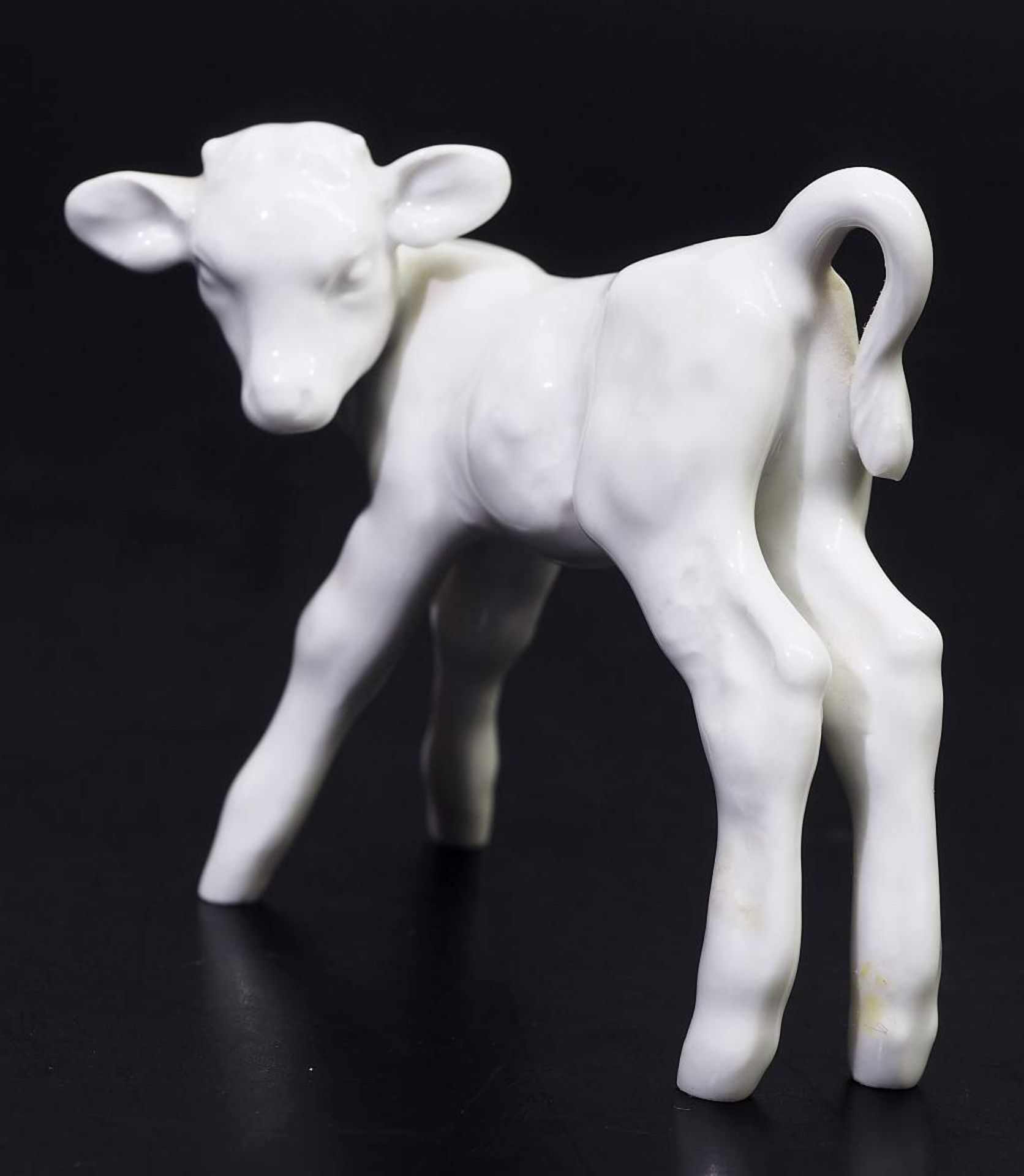 Kleine Tierfigur " Kälbchen". Kleine Tierfigur " Kälbchen". MEISSEN 1935 - 1947. 1. Wah. Modell - Bild 4 aus 6