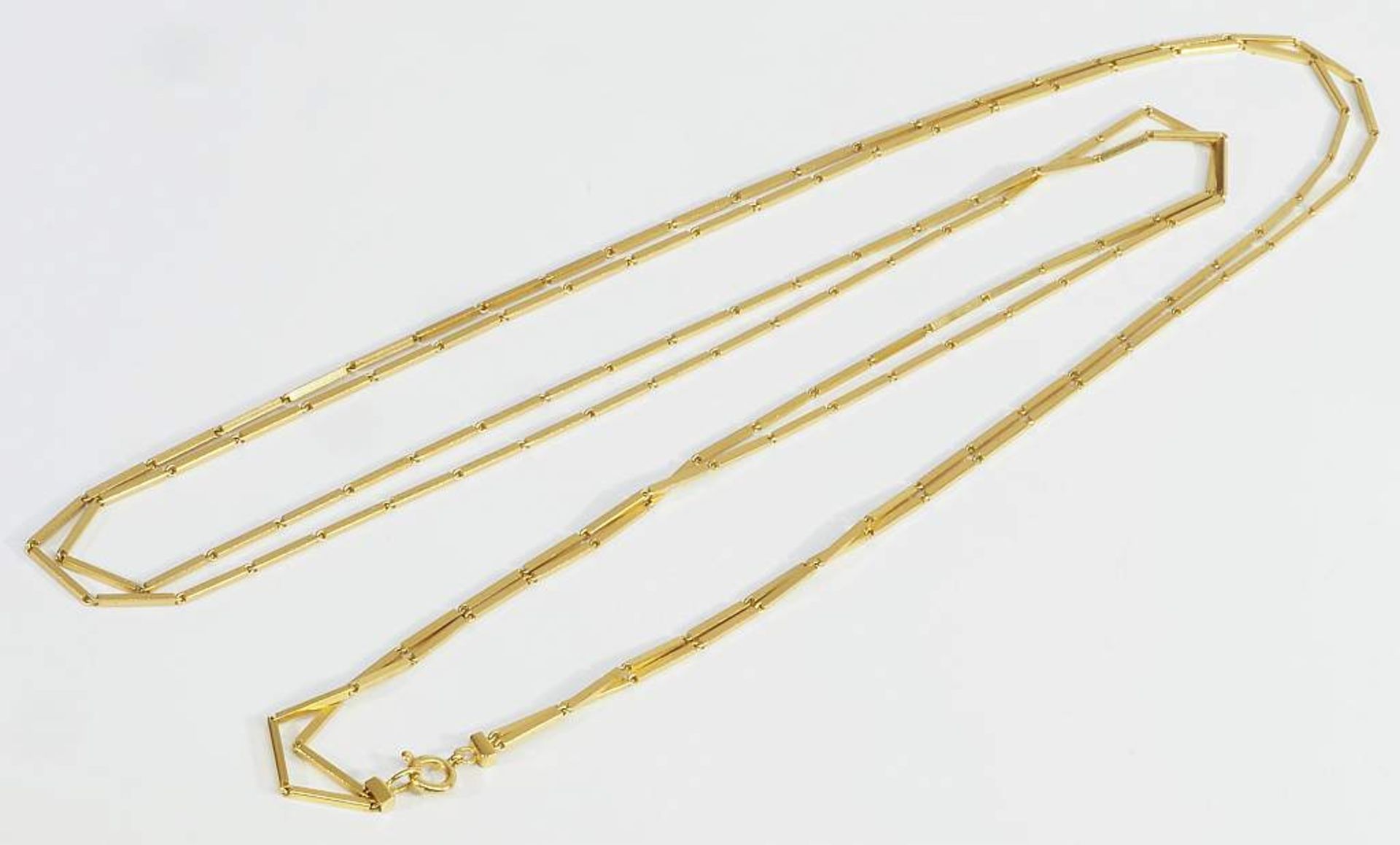 Zweireihige Stabkette.Zweireihige Stabkette mit Ringösenverschluß. 750er Gelbgold, Länge ca. 78 - Image 4 of 5