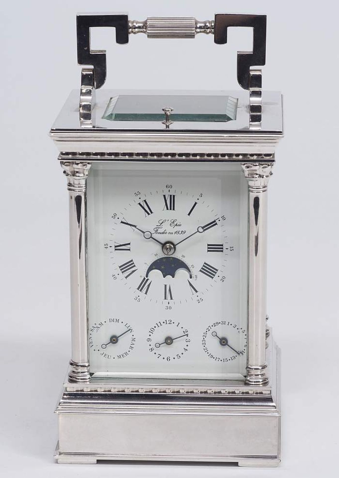 Reiseuhr " L'Epèe Fondèe en 1839". Reiseuhr " L'Epèe Fondèe en 1839". 20. Jahrhundert. Messing,