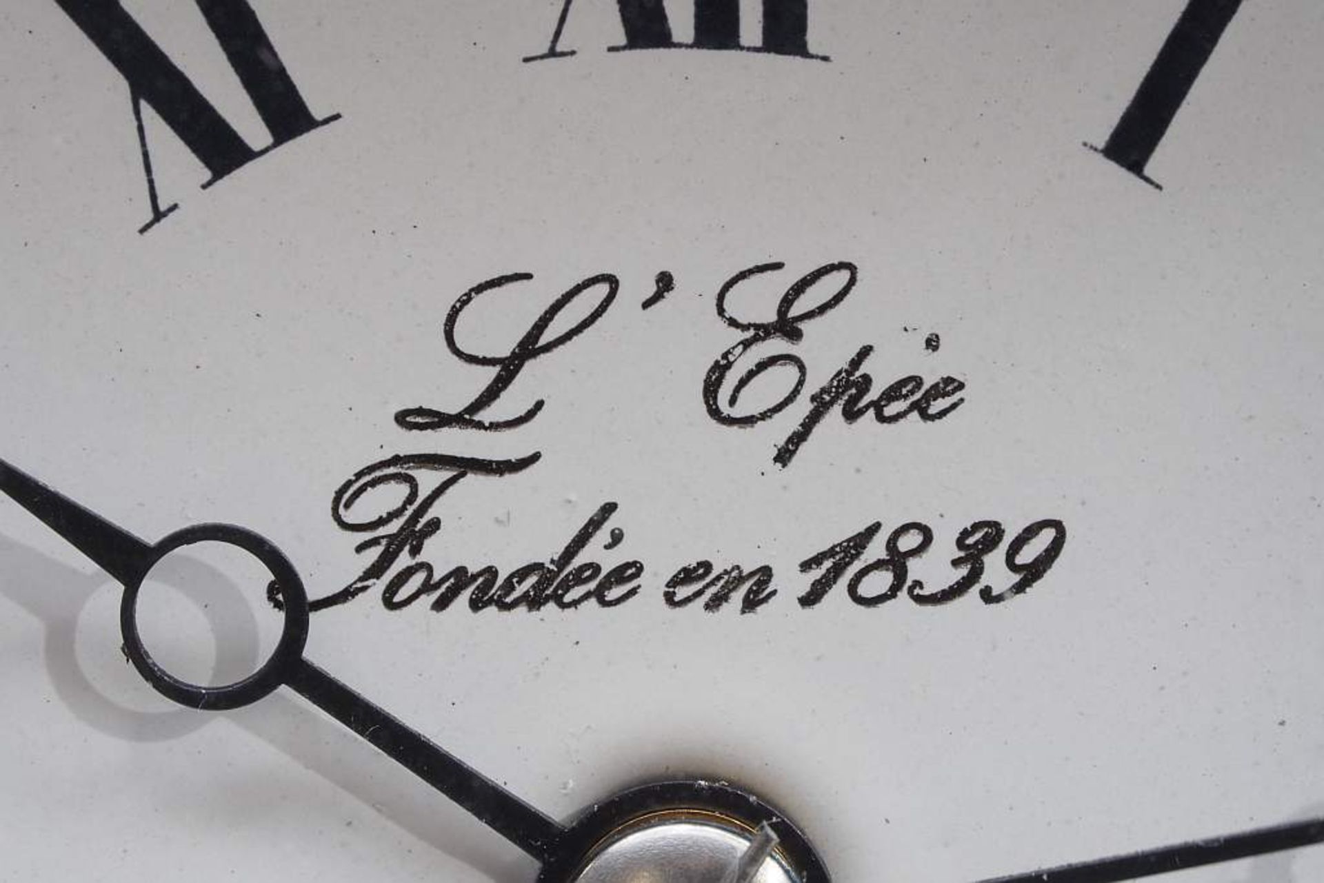 Reiseuhr " L'Epèe Fondèe en 1839". Reiseuhr " L'Epèe Fondèe en 1839". 20. Jahrhundert. Messing, - Image 7 of 10