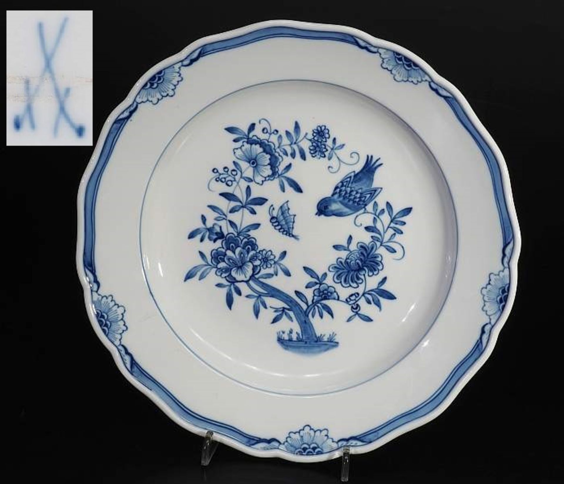 Zierteller MEISSEN um 1880.Zierteller MEISSEN um 1880, Blaudekor mit Vogelmalerei, Blüten und