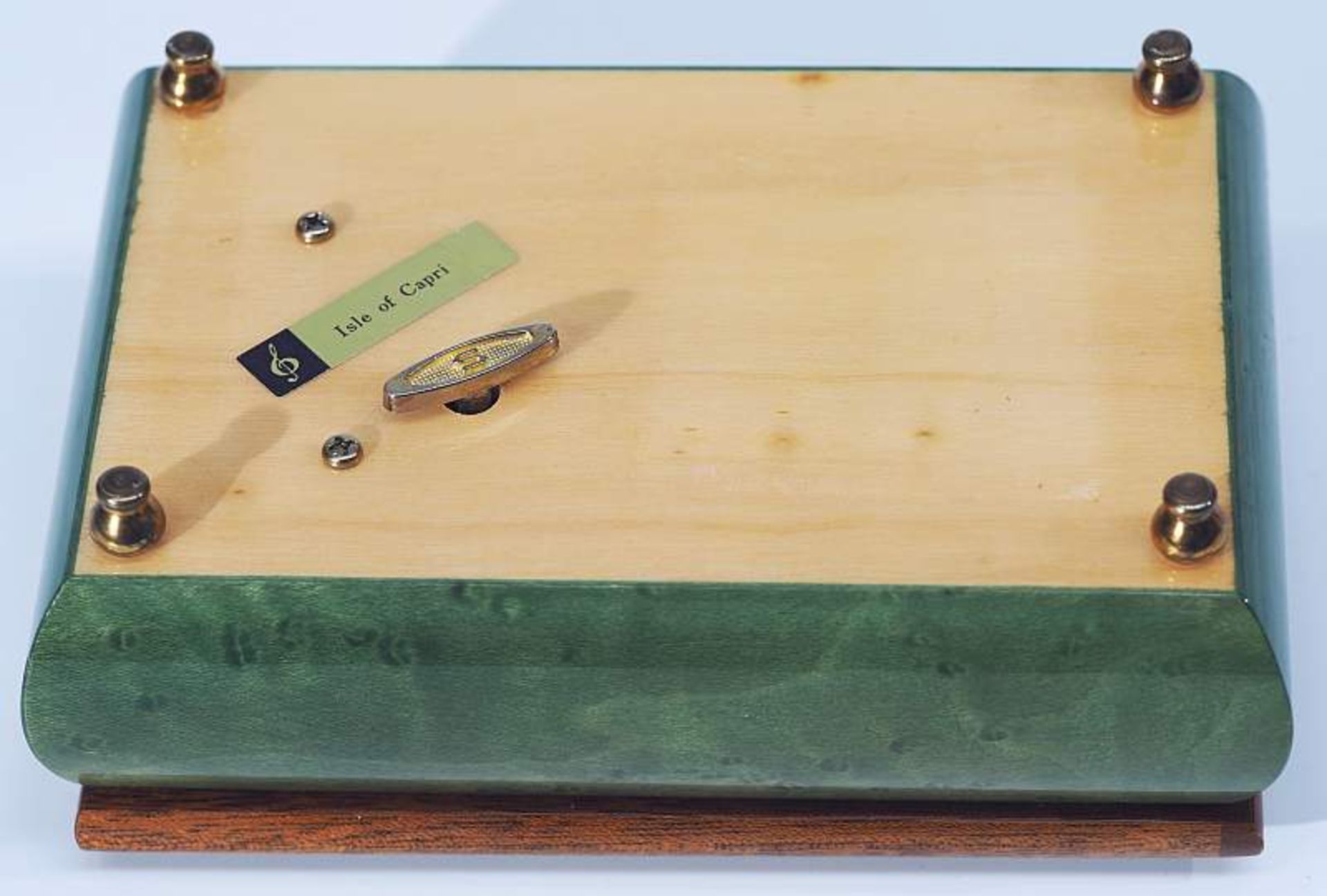 Schmuckschatulle mit Spieluhr. Schmuckschatulle mit Spieluhr. 20. Jahrhundert. Holzschatuelle mit - Bild 5 aus 6