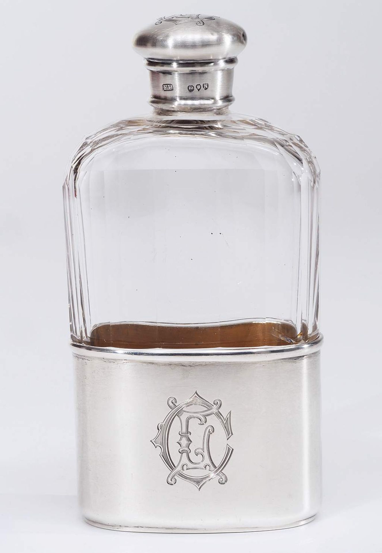 Englische Schnapsflasche. Englische Schnapsflasche. LONDON 1889, Sterlingsilber. Farbloses Glas - Image 2 of 5