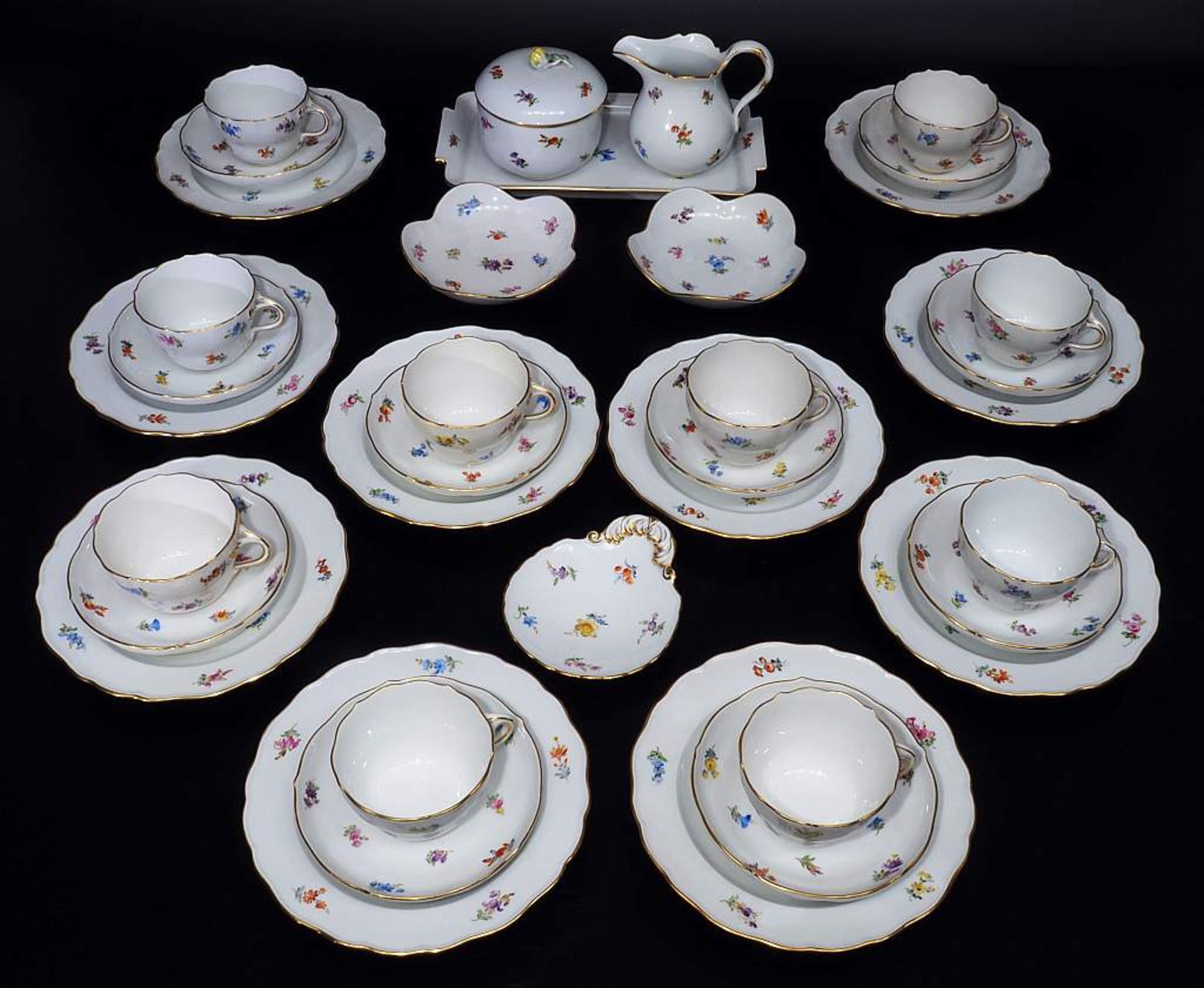 Kaffeeservice für 10 Personen. Kaffeeservice für 10 Personen. MEISSEN 1860 - 1923, 1. Wahl. - Bild 2 aus 6