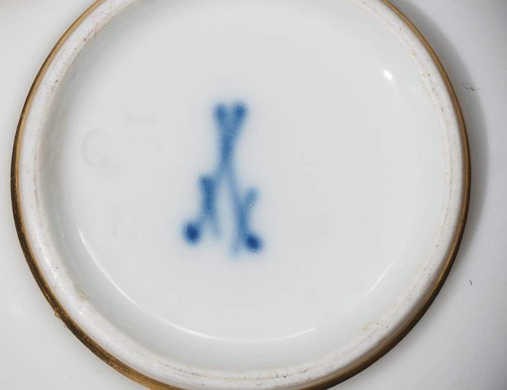 Moccatasse, Untertasse. MEISSEN um 1860, 1. Wahl.Moccatasse, Untertasse. MEISSEN um 1860, 1. Wahl. - Bild 4 aus 4