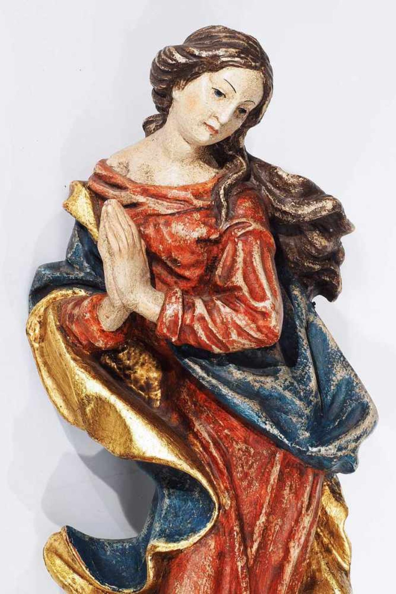 Betende Madonna auf Weltkugel mit Drache stehend.Betende Madonna auf Weltkugel mit Drache stehend. - Bild 3 aus 7