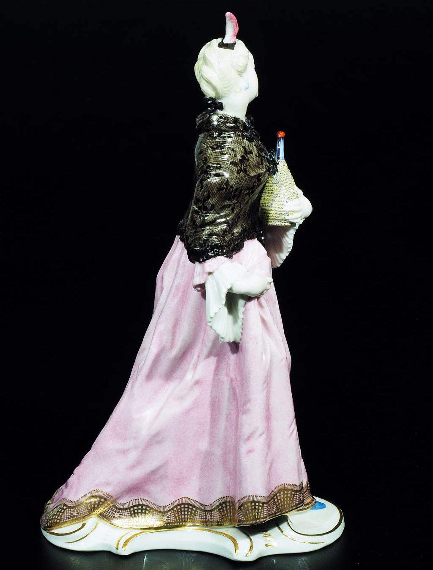 Donna Martina. Figurine der Commedia dell'arte. DONNA MARTINA. Figurine der Commedia dell'arte. - Bild 5 aus 8