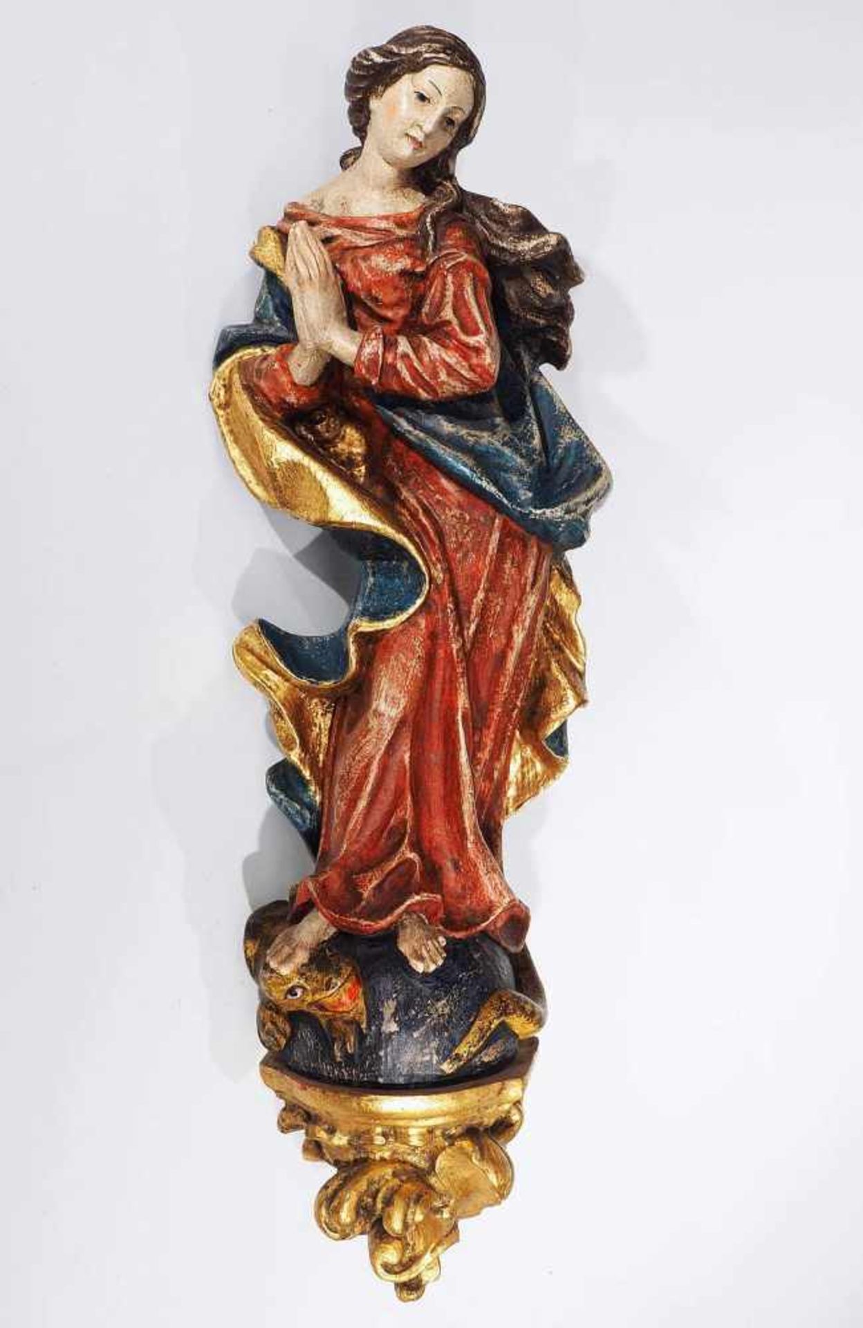 Betende Madonna auf Weltkugel mit Drache stehend.Betende Madonna auf Weltkugel mit Drache stehend. - Bild 2 aus 7