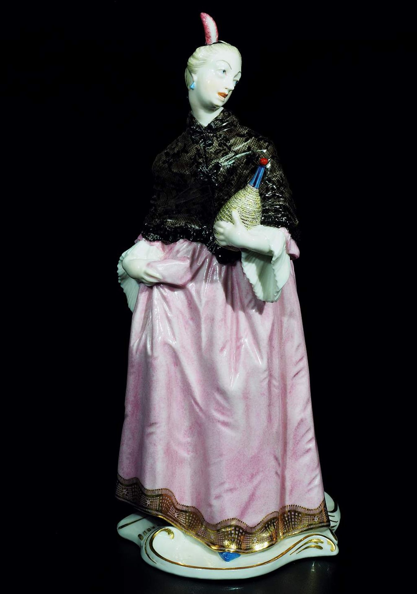 Donna Martina. Figurine der Commedia dell'arte. DONNA MARTINA. Figurine der Commedia dell'arte. - Bild 2 aus 8