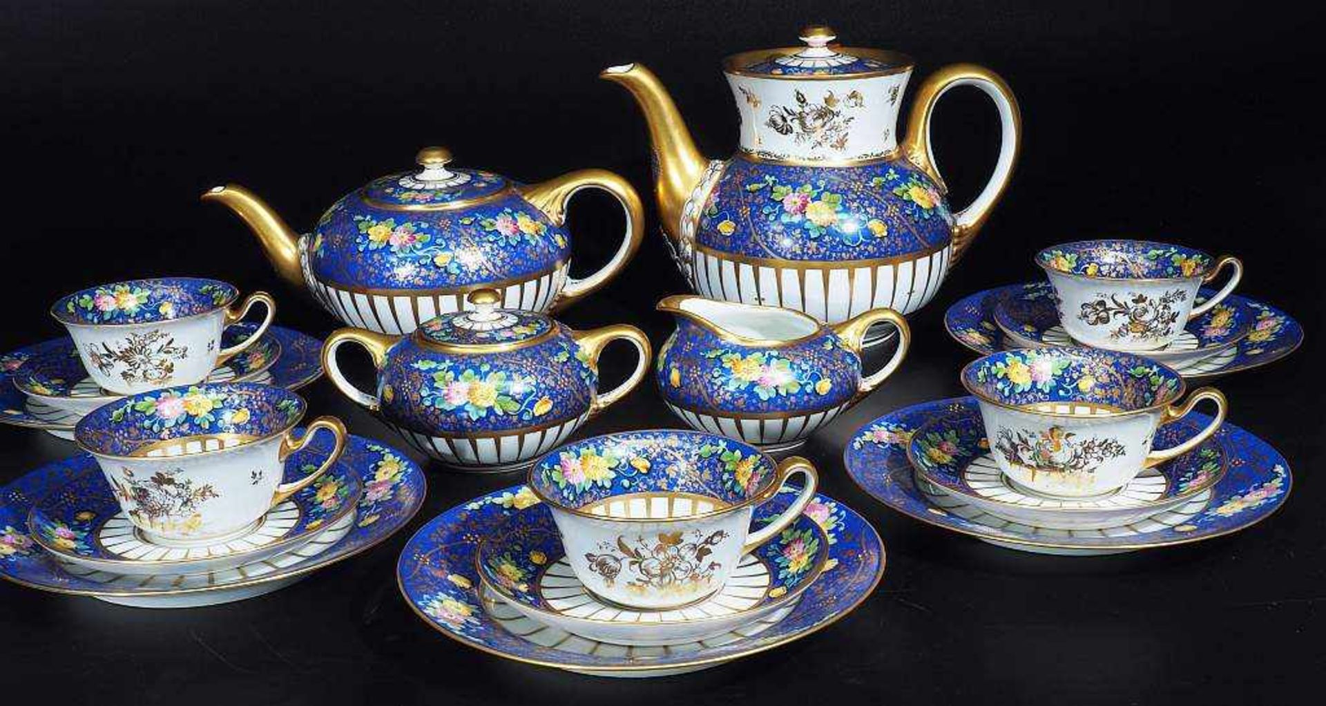 Kaffee-Teeservice. DRESDEN, Ambrossius Lamm 1887 - 1950. Kaffee-Teeservice für fünf Personen. - Bild 3 aus 9