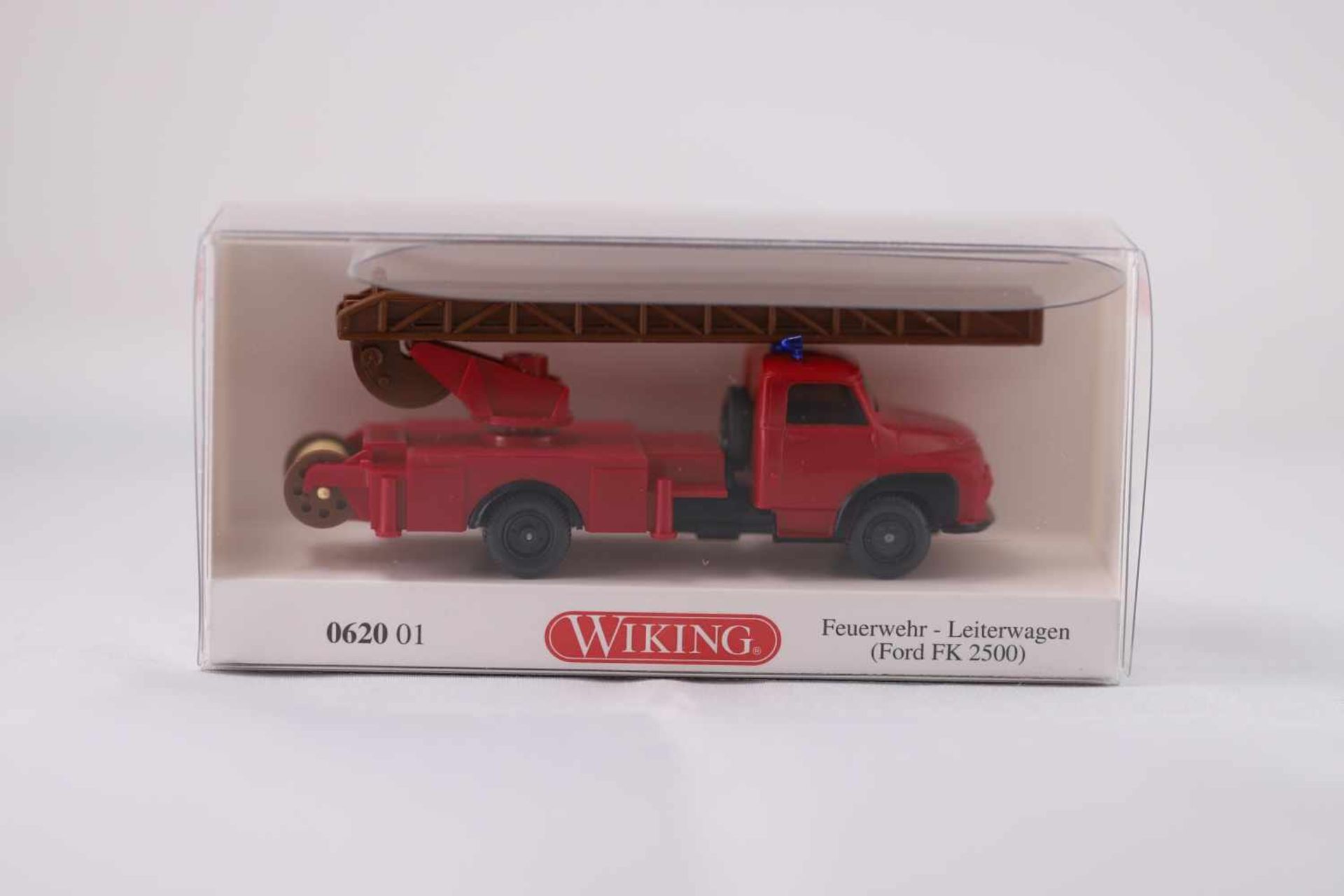 Wiking 062001 Feuerwehr-Leiterwagen, (Ford FK 2500), neuwertig, OVP- - -20.00 % buyer's premium on