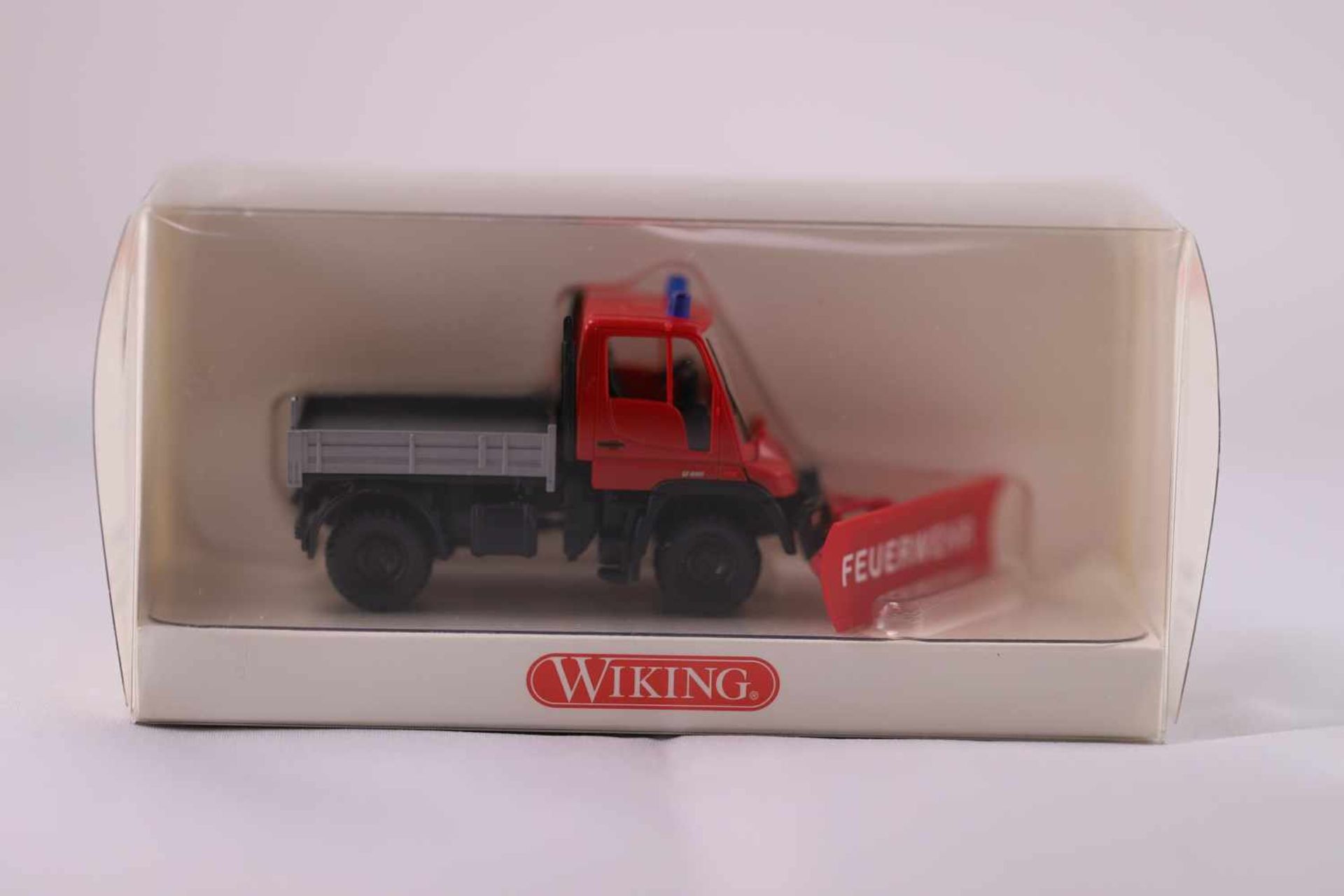 Wiking 6460433 Feuerwehr-Unimog mit Schneepflug, neuwertig, OVP- - -20.00 % buyer's premium on the