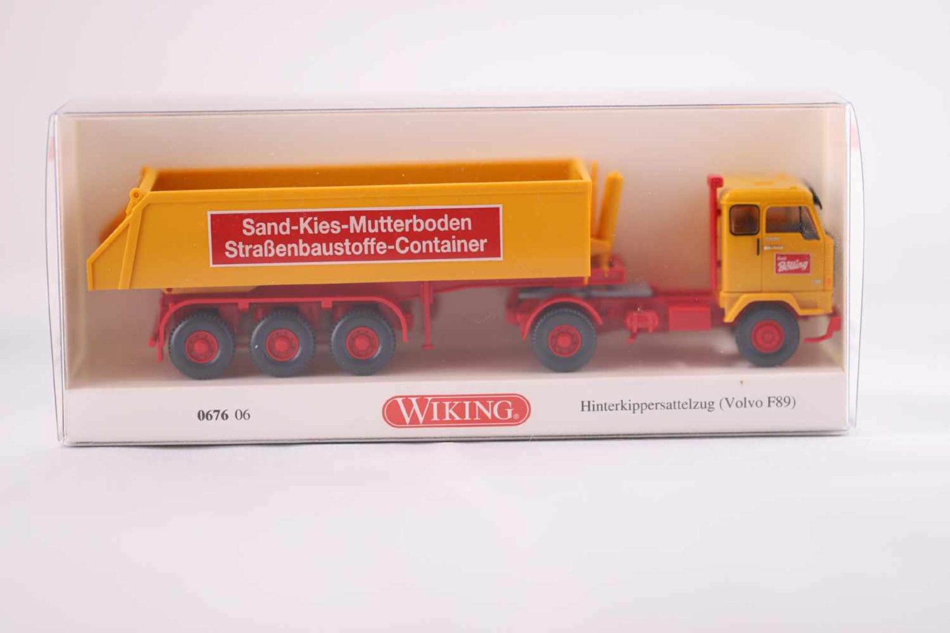 Wiking 06706 Hinterkippersattelzug (Volvo F 89), neuwertig, OVP- - -20.00 % buyer's premium on the