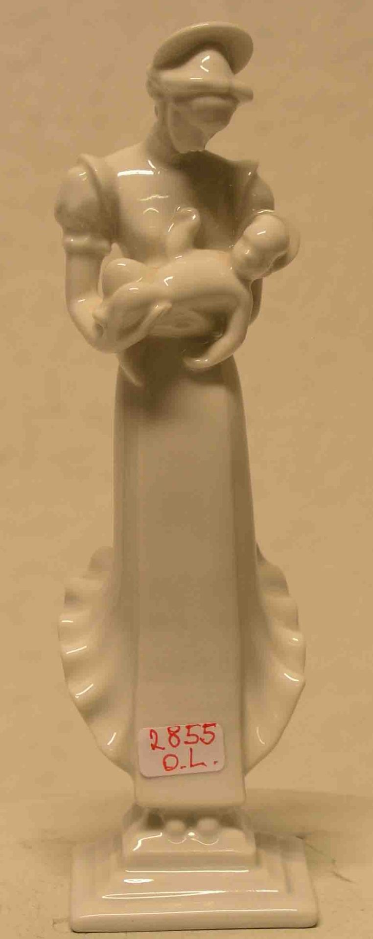 Mutter mit Kind. Weißes Porzellan, Herend. Höhe: 18cm.