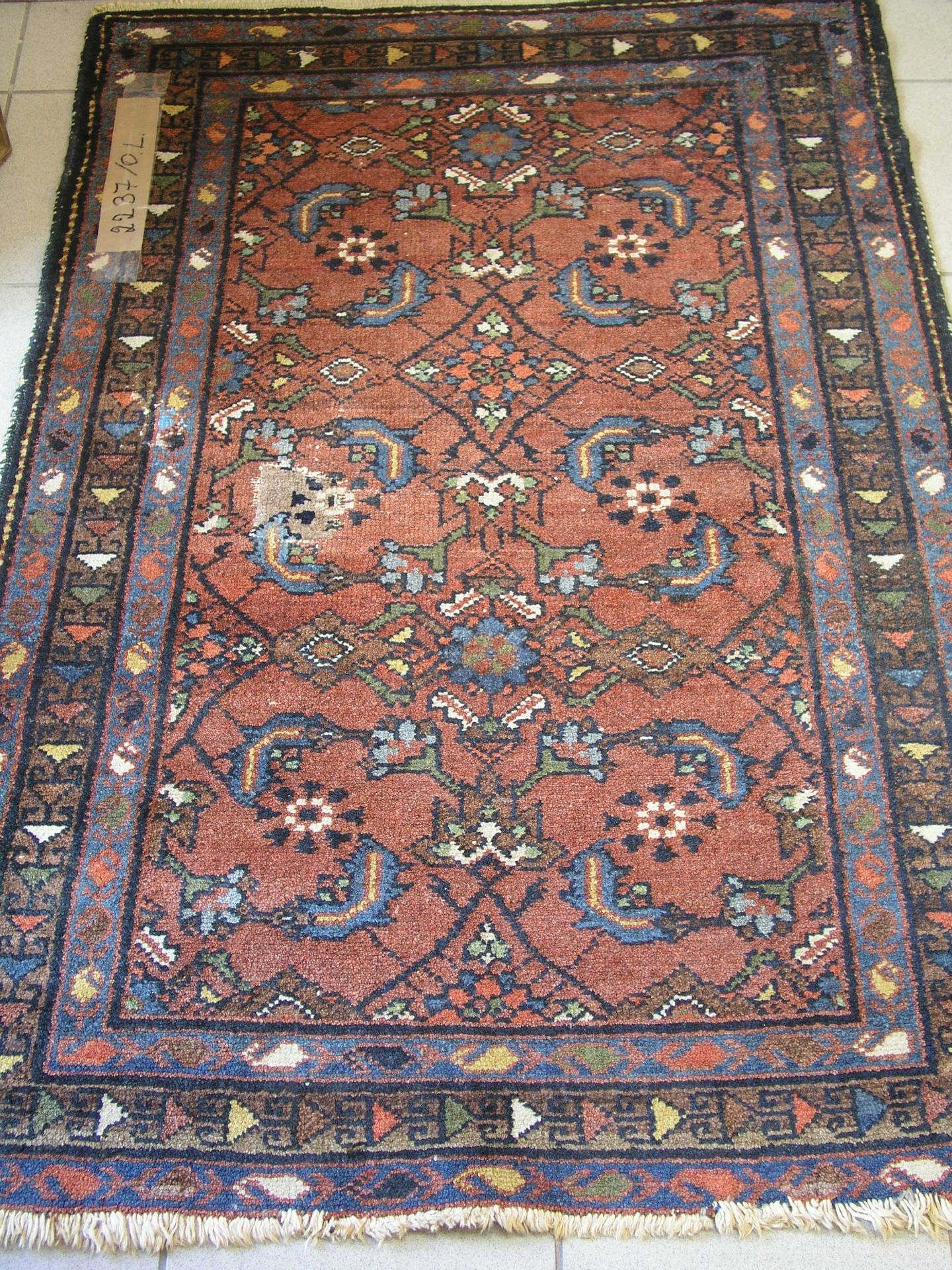 Orientbrücke, Hamadan. Brombeer-, blau-, beigegrundig. Ca. 139 x 98cm, gebraucht.