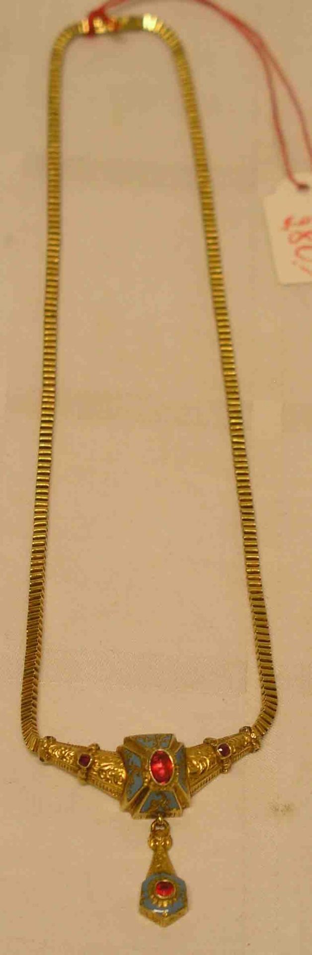 Collier. 14 Kt. Gold. Mit Email und Farbsteinen. Länge: 42cm. Ca. 12 Gramm.