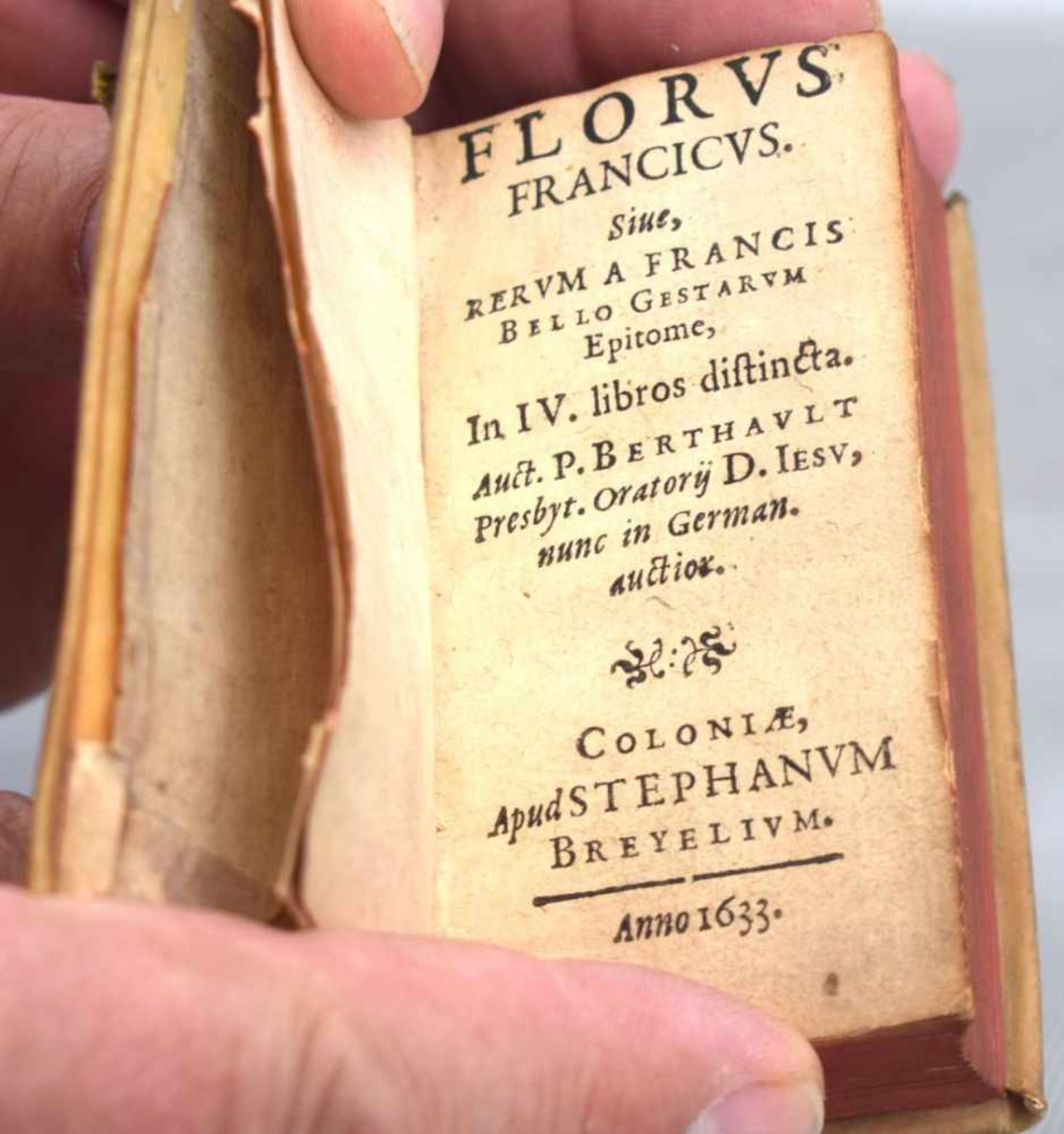 Florus FrancicusAnno 1633, in Schweinsleder gebunden, 5,5 X 9,5 cm